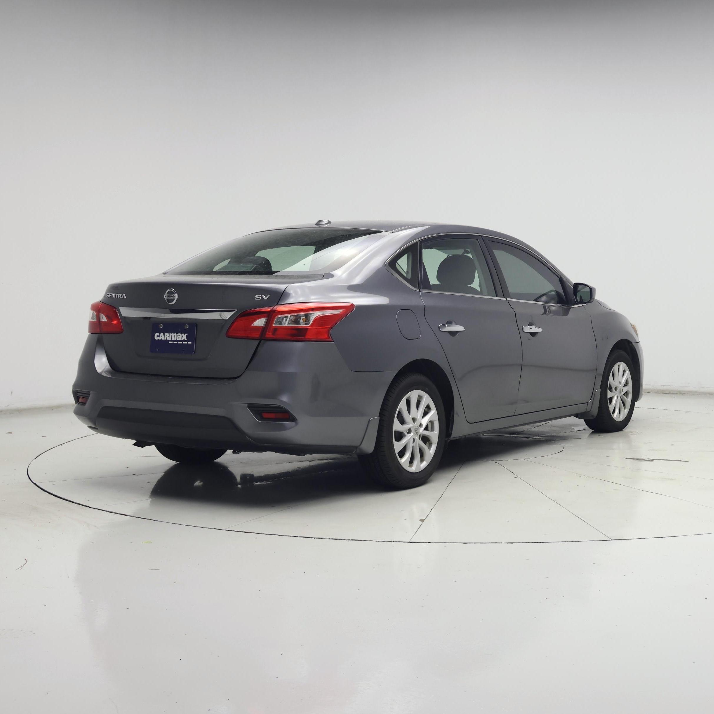 Thumbnail: 2018 Nissan Sentra - 8
