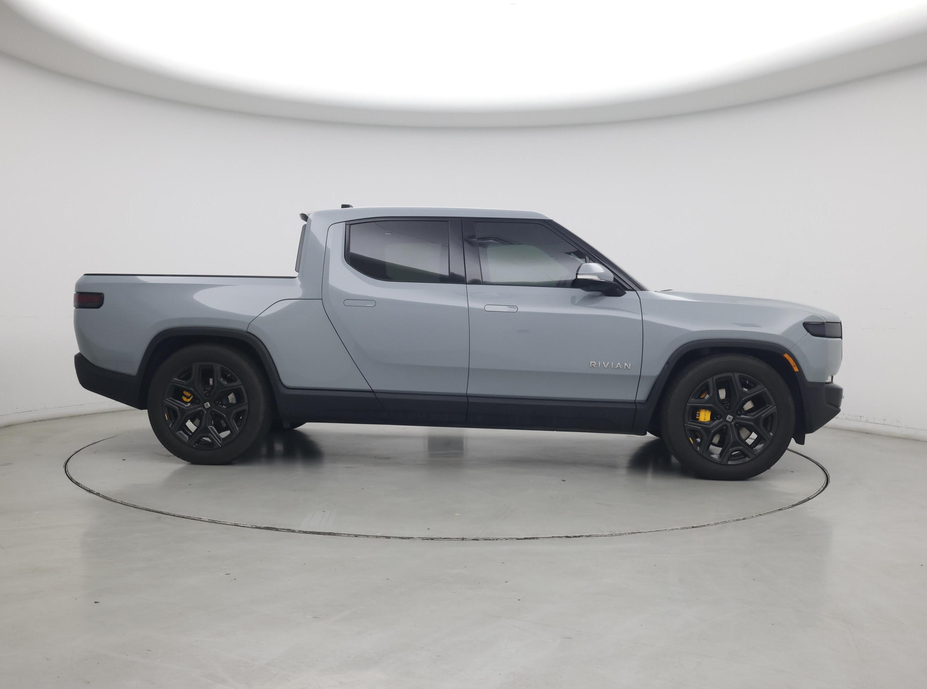 Thumbnail: 2023 Rivian R1T - 7
