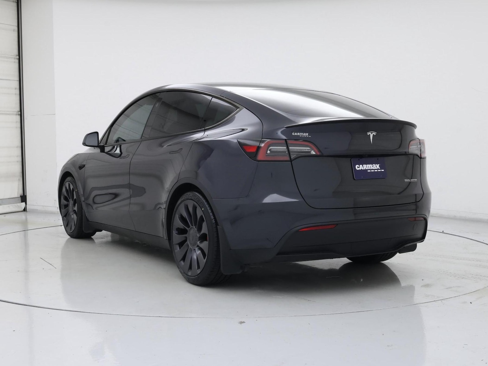 2024 Tesla Model Y Performance - Photo 3