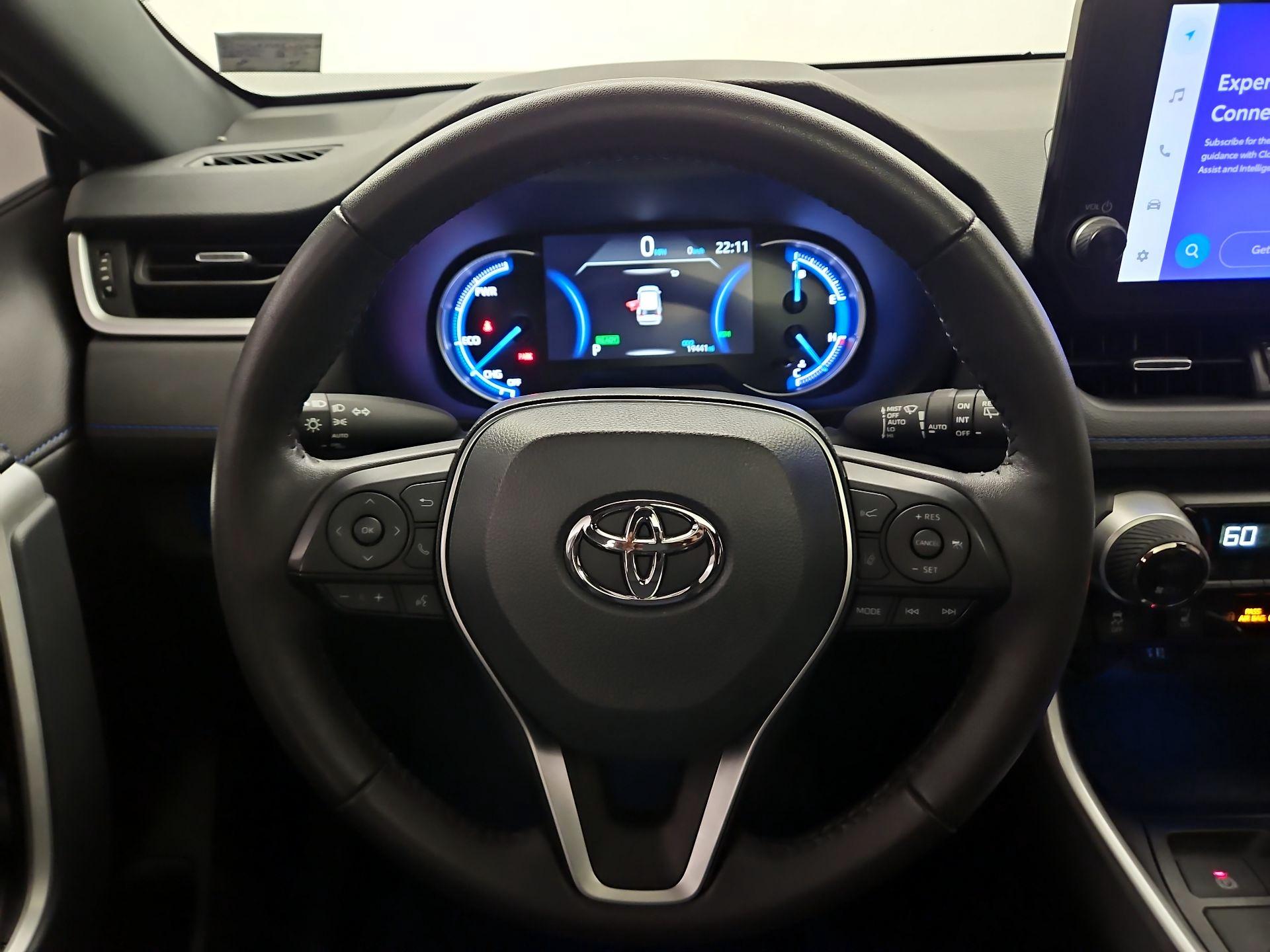 Thumbnail: 2024 Toyota RAV4 - 10