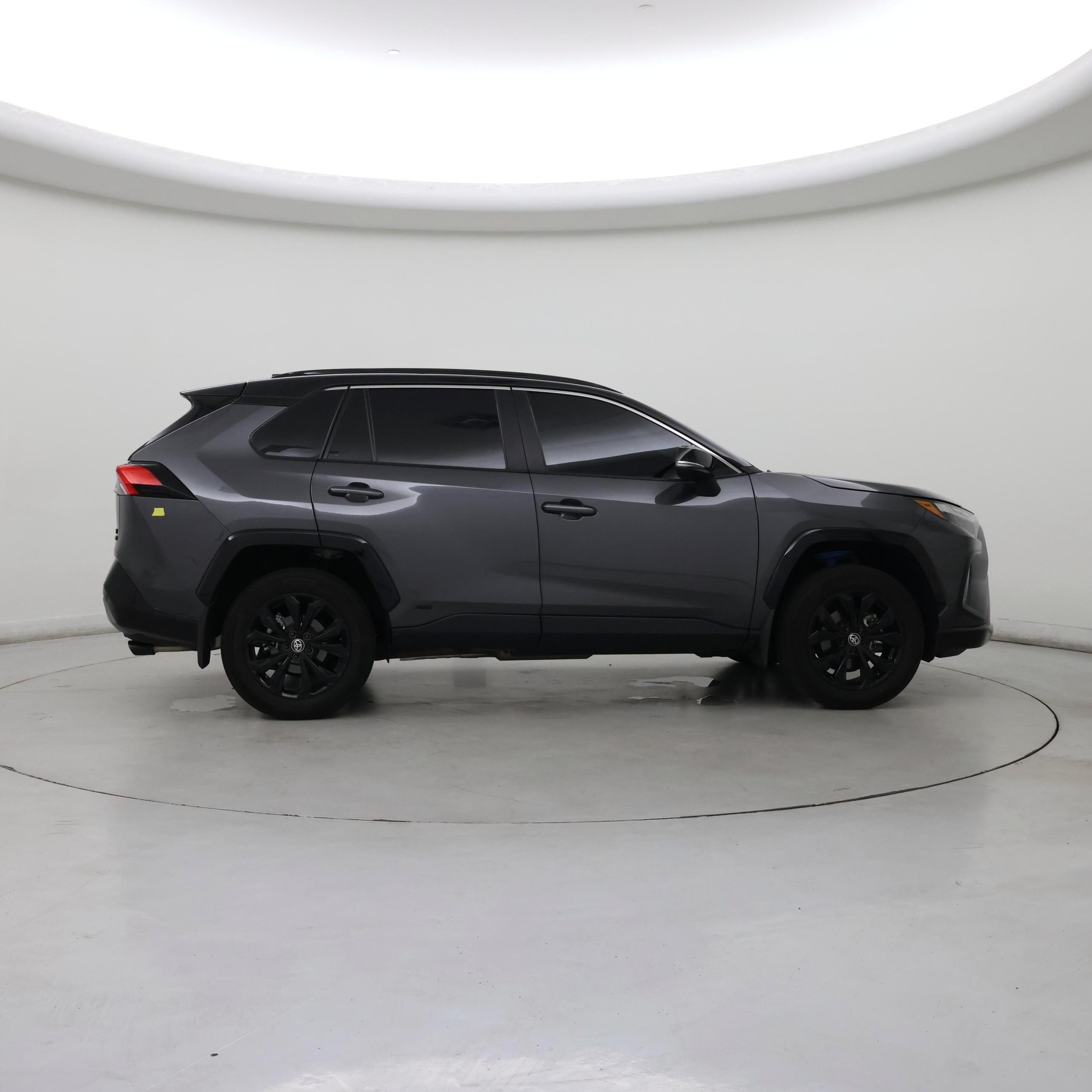 Thumbnail: 2024 Toyota RAV4 - 7