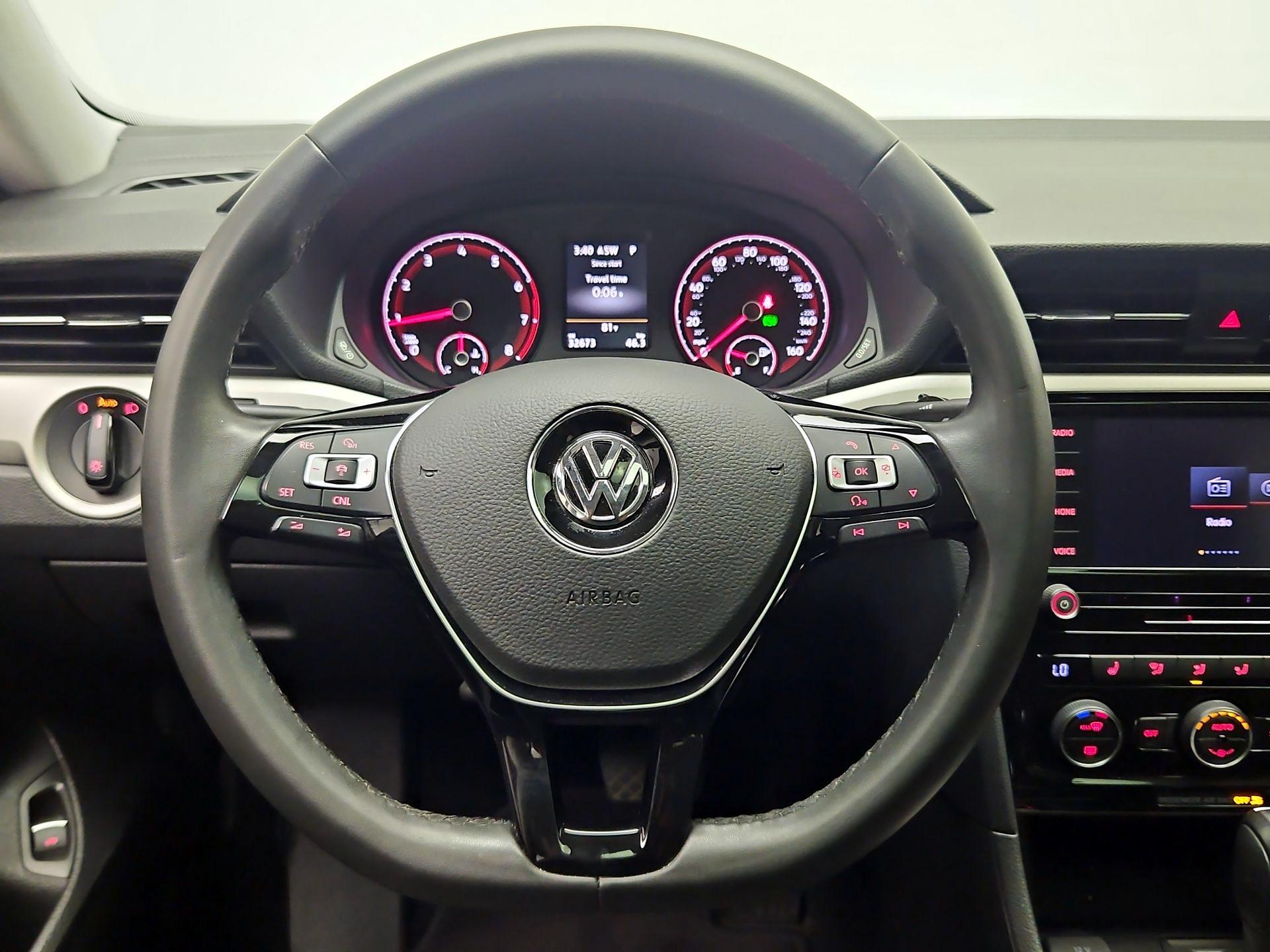 Thumbnail: 2022 Volkswagen Passat - 10