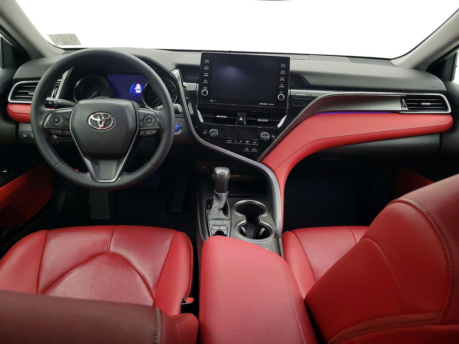2021 Toyota Camry XSE - Photo 10