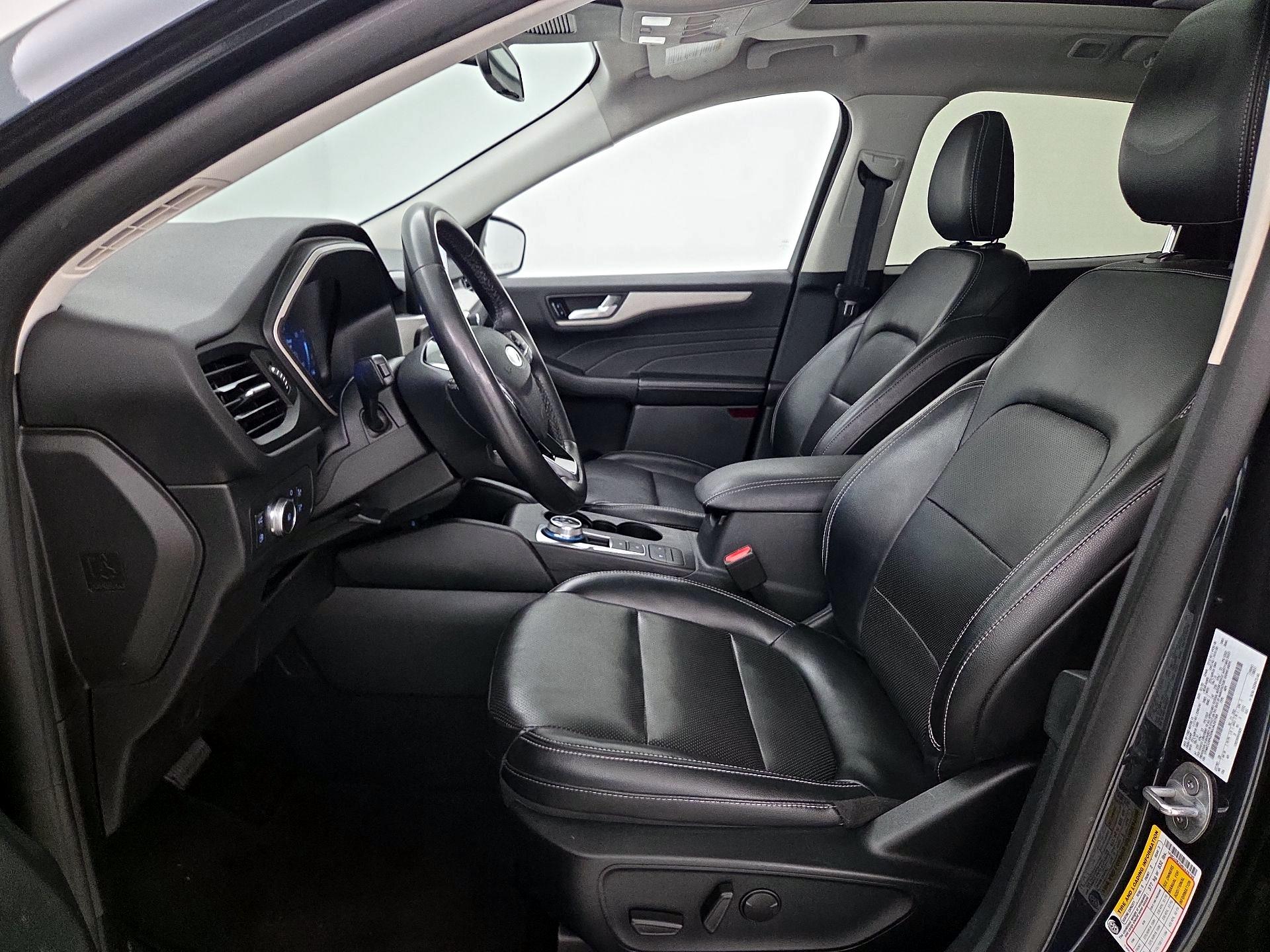 Thumbnail: 2022 Ford Escape - 11