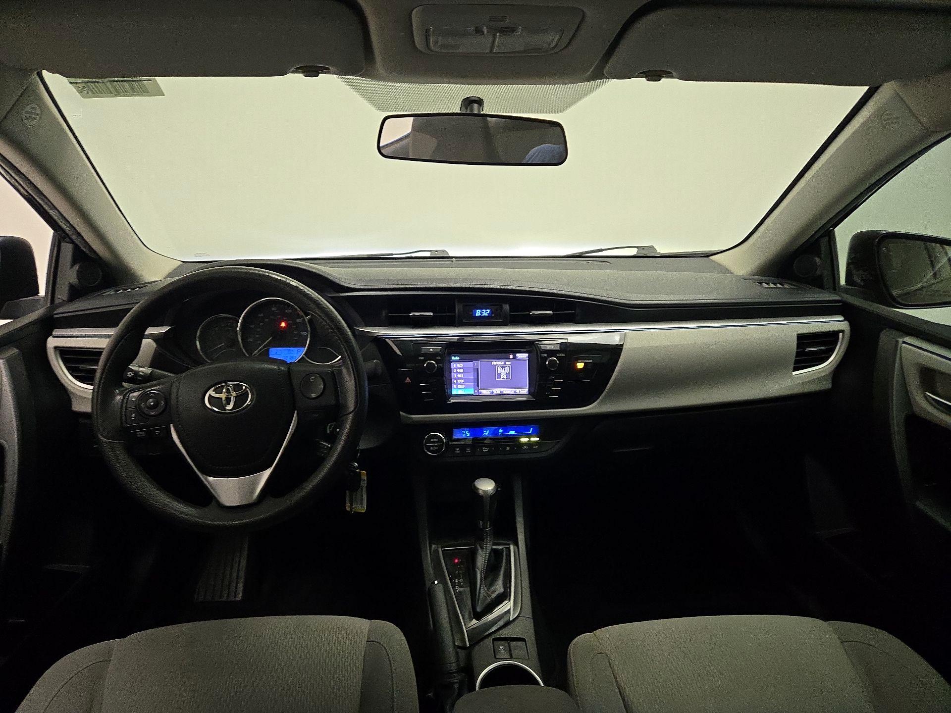 Thumbnail: 2014 Toyota Corolla - 9