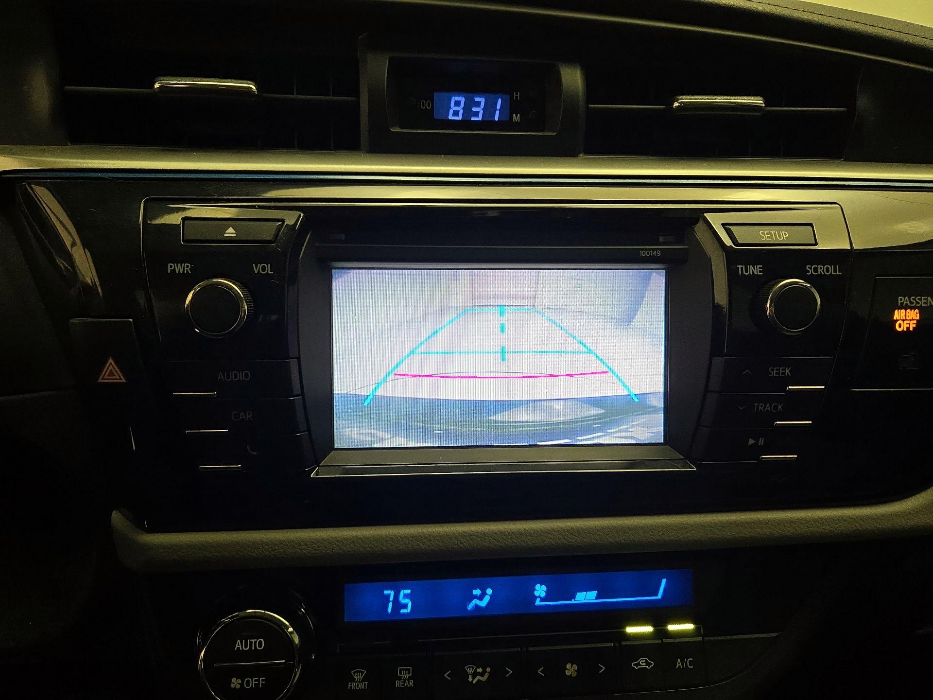 Thumbnail: 2014 Toyota Corolla - 14