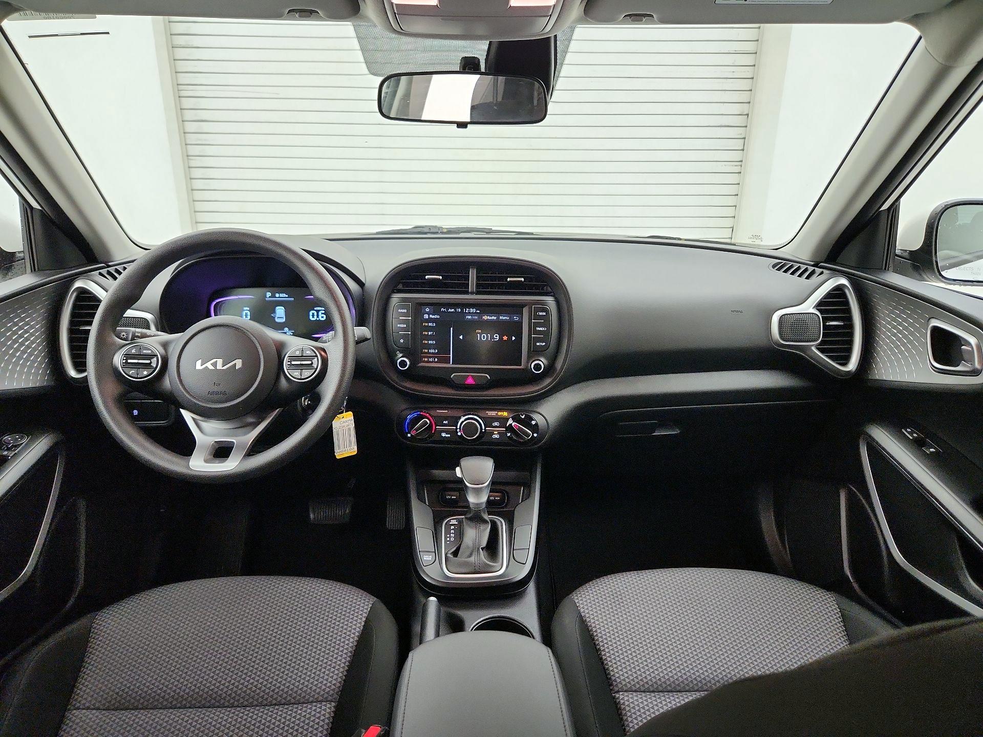 Thumbnail: 2024 Kia Soul - 9