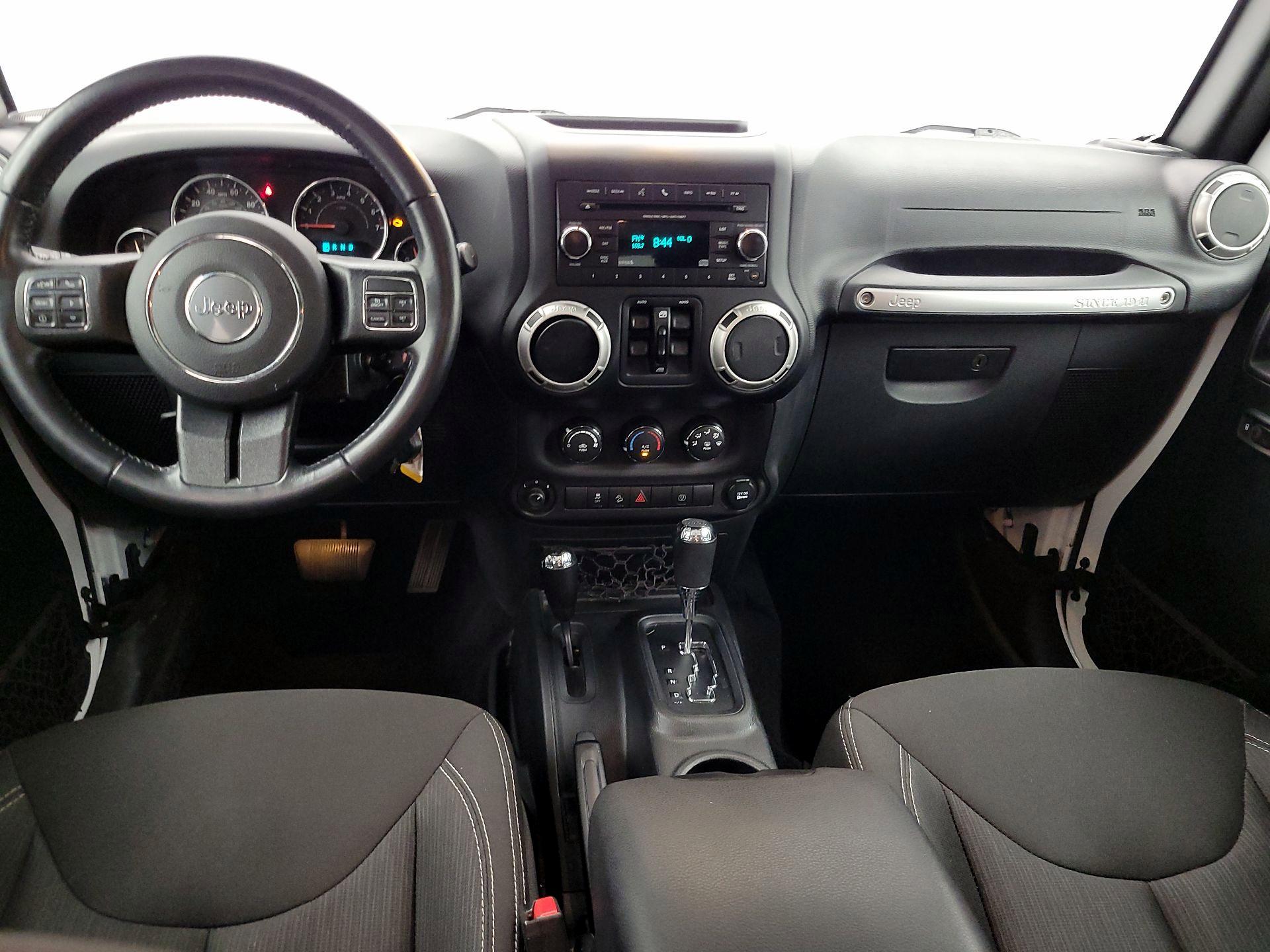 Thumbnail: 2017 Jeep Wrangler - 9