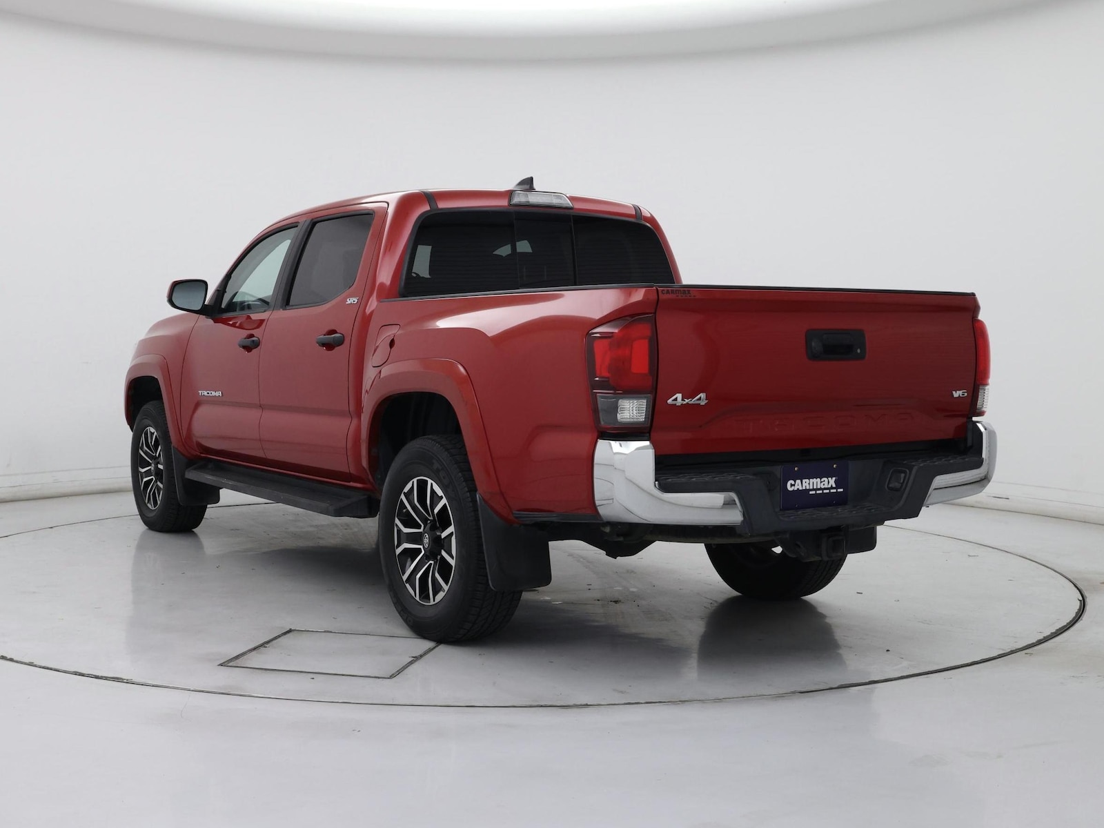 2018 Toyota Tacoma SR5 - Photo 3