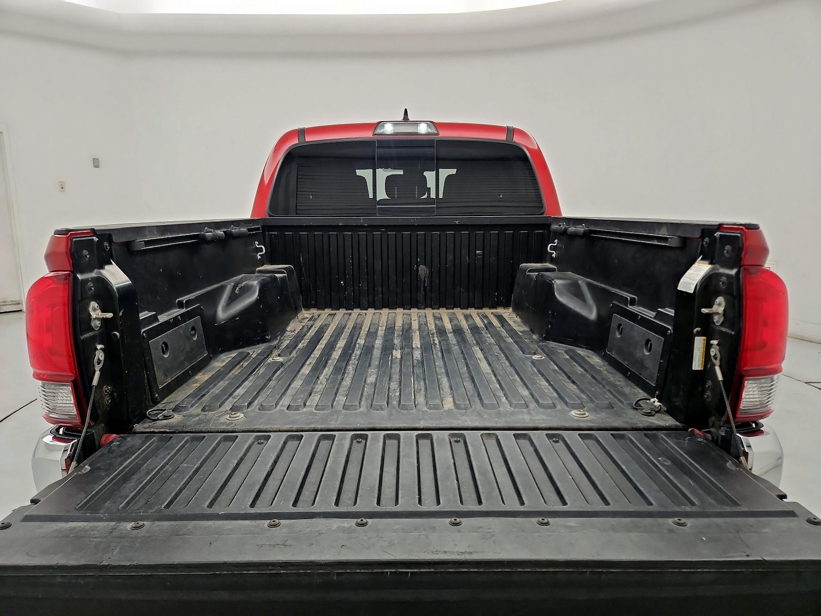 2018 Toyota Tacoma SR5 - Photo 21