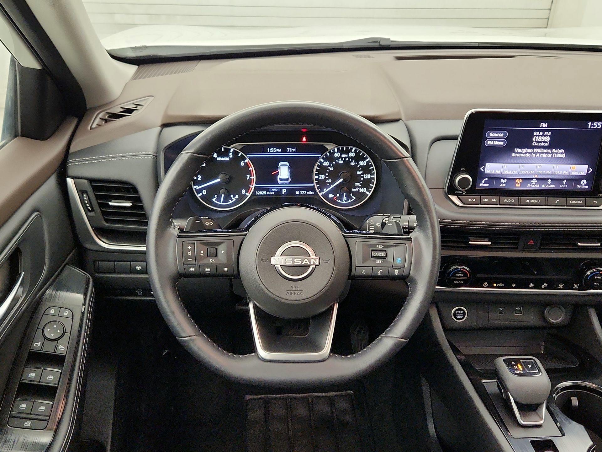 Thumbnail: 2023 Nissan Rogue - 10