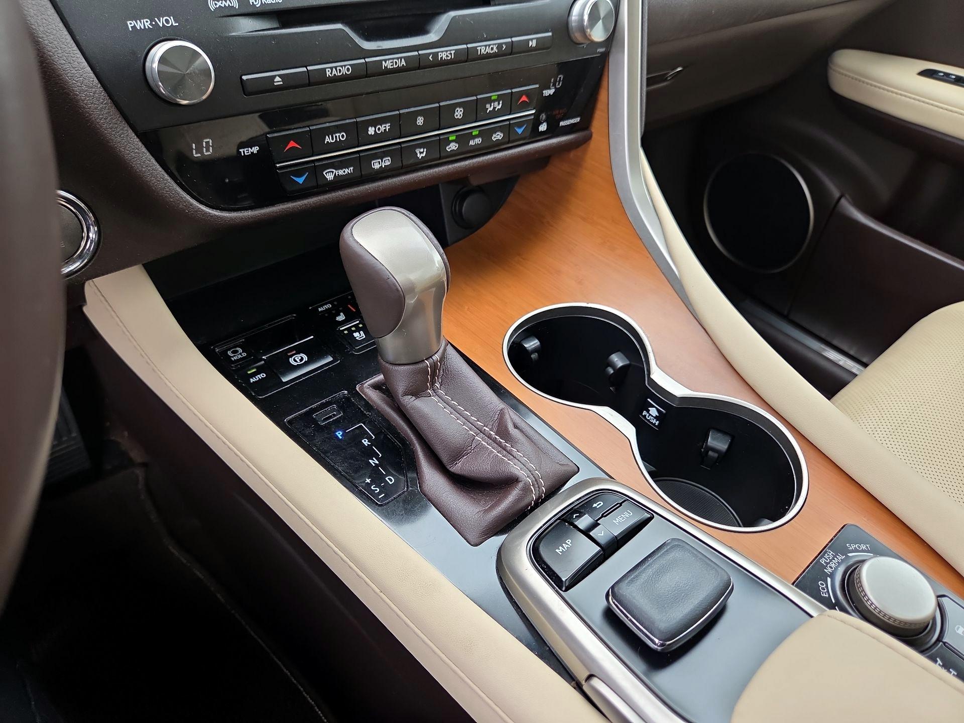 Thumbnail: 2016 Lexus RX - 17