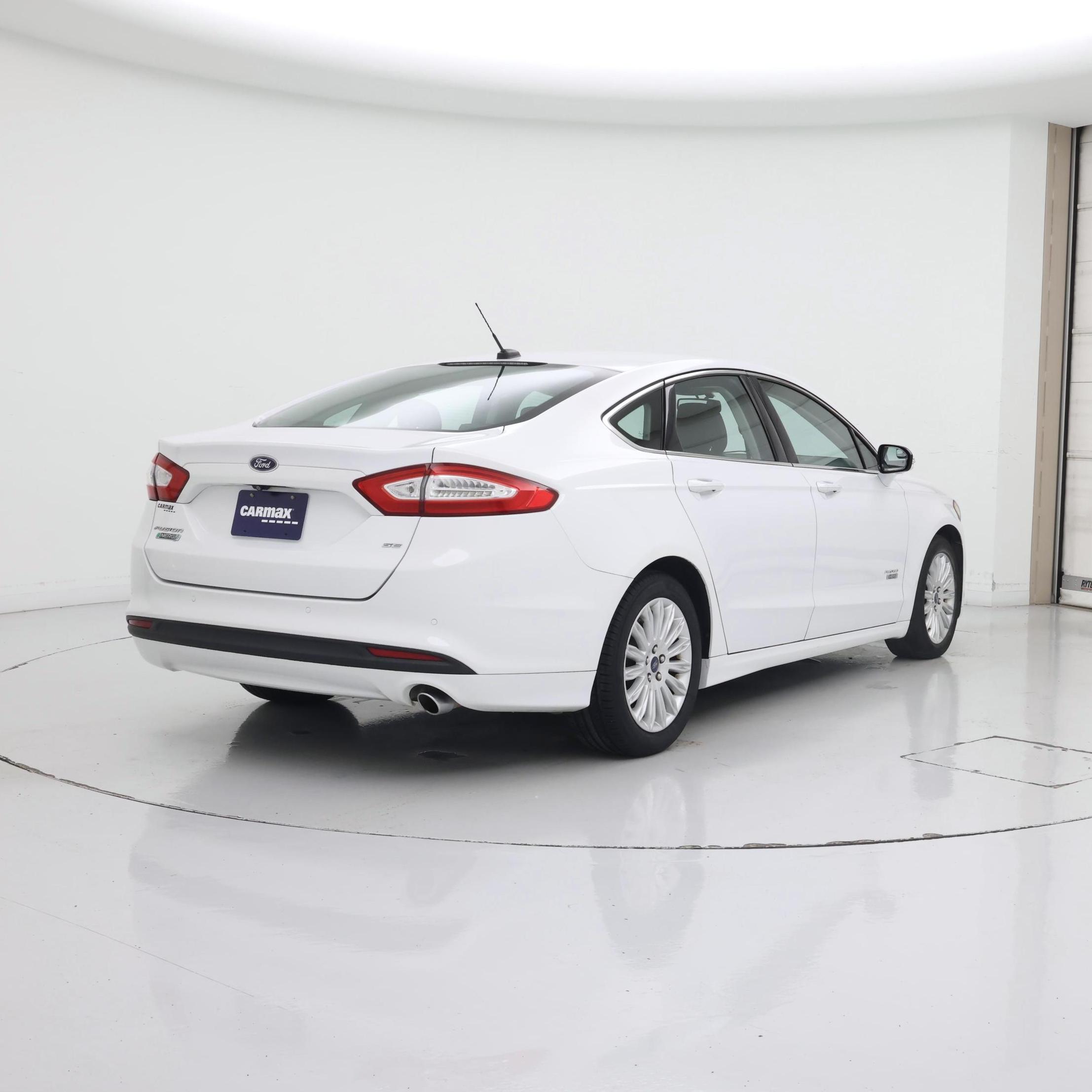 Thumbnail: 2014 Ford Fusion - 8