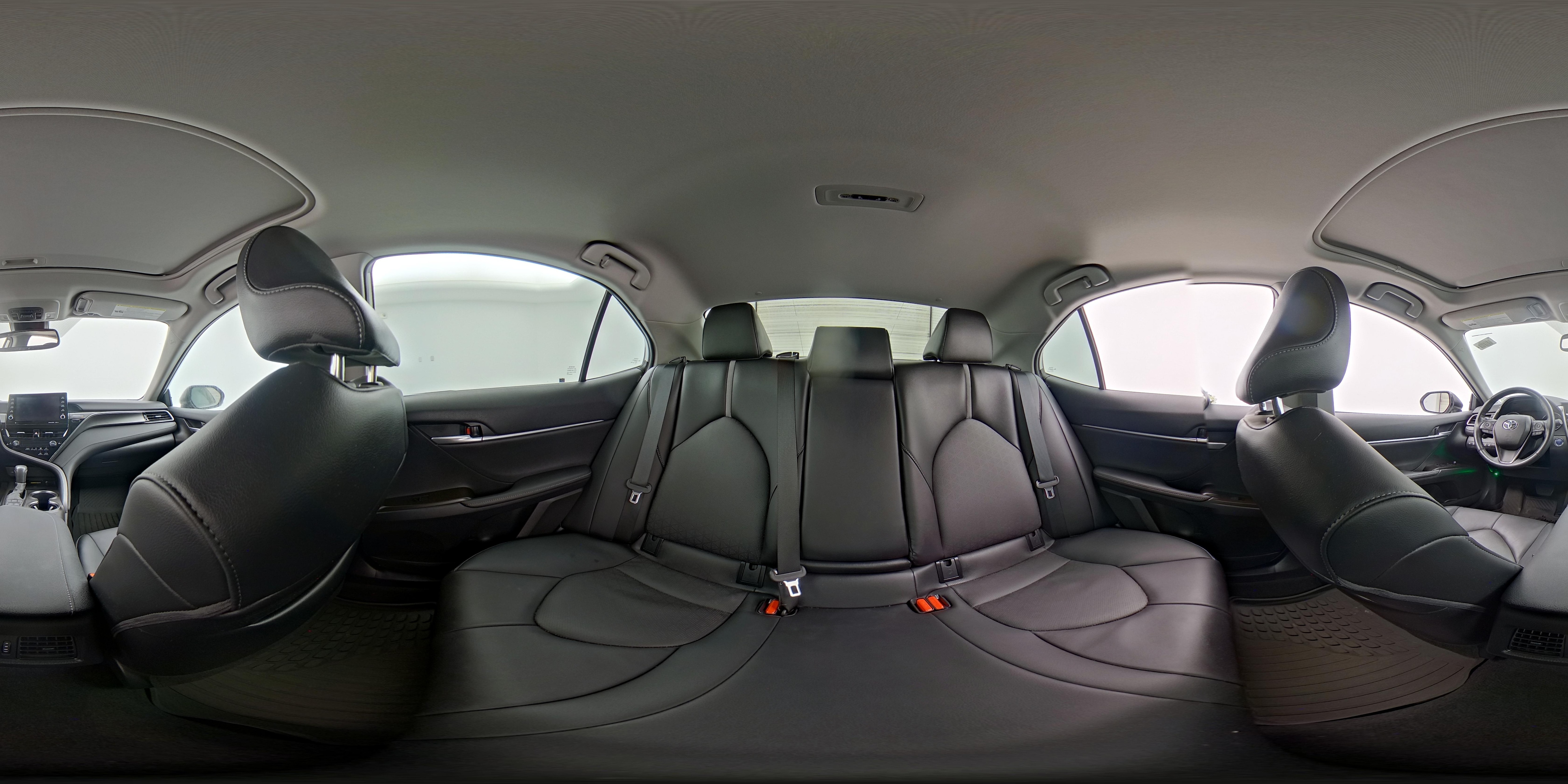 2024 Toyota Camry XSE - Photo 26