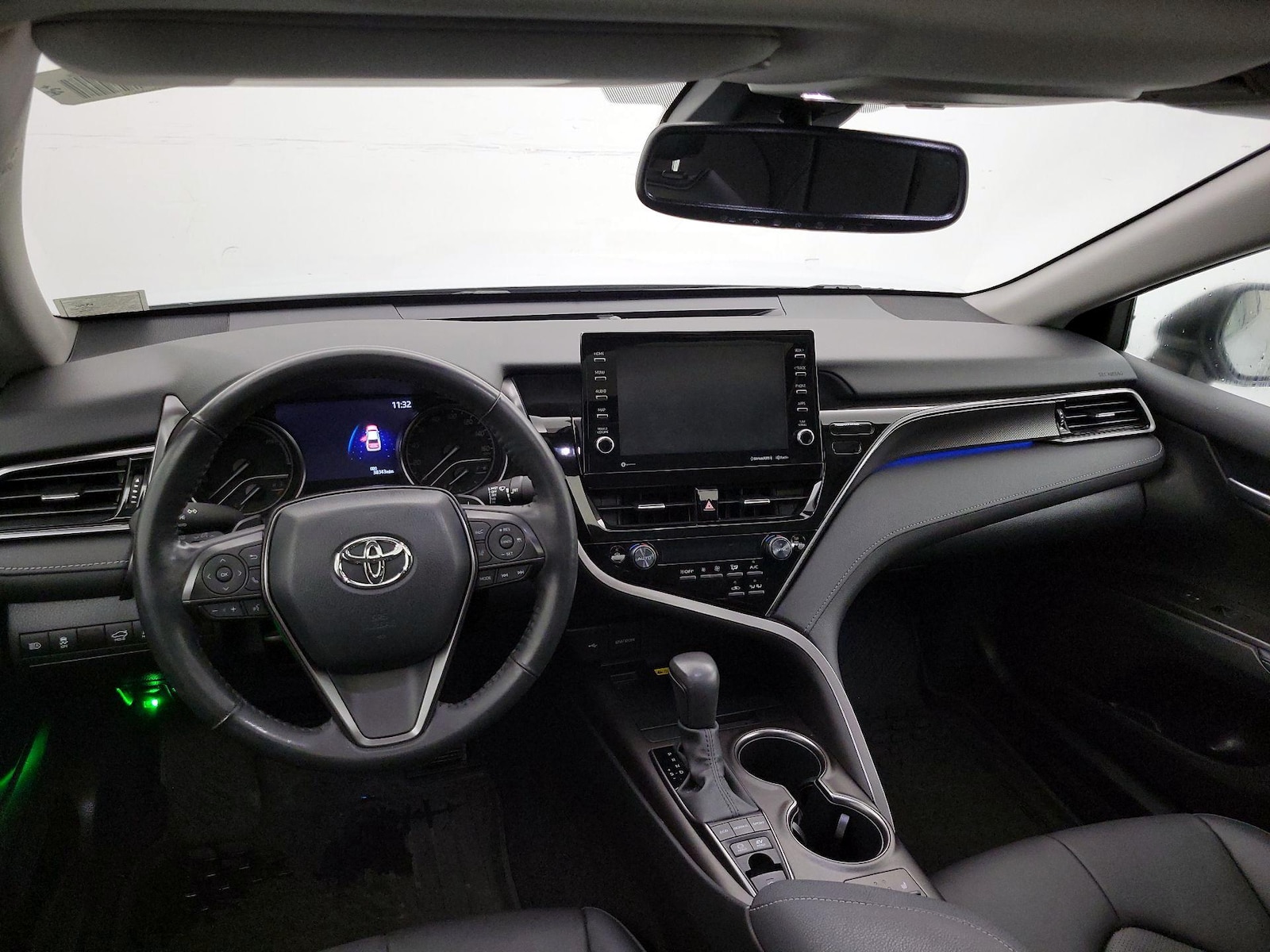2024 Toyota Camry XSE - Photo 10
