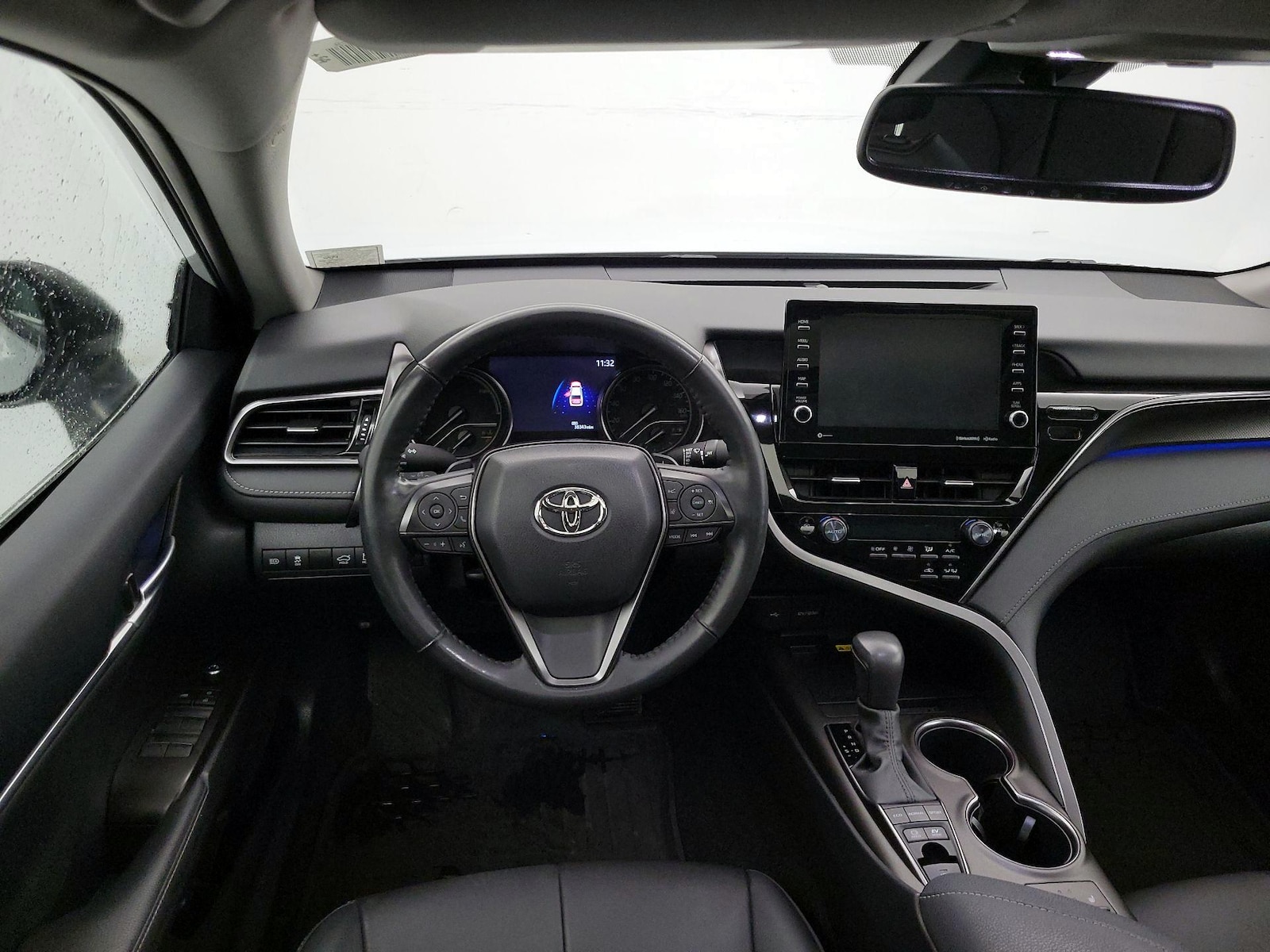 2024 Toyota Camry XSE - Photo 11