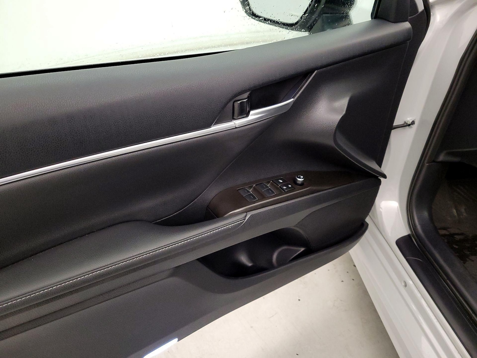 2024 Toyota Camry XSE - Photo 13