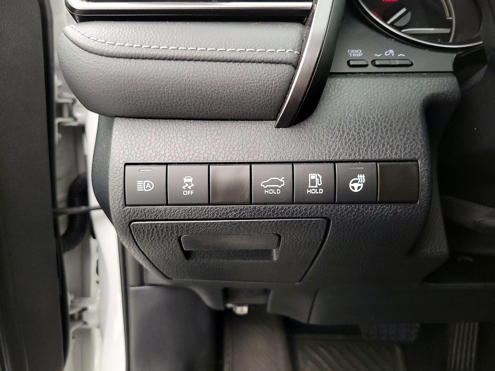 2024 Toyota Camry XSE - Photo 14