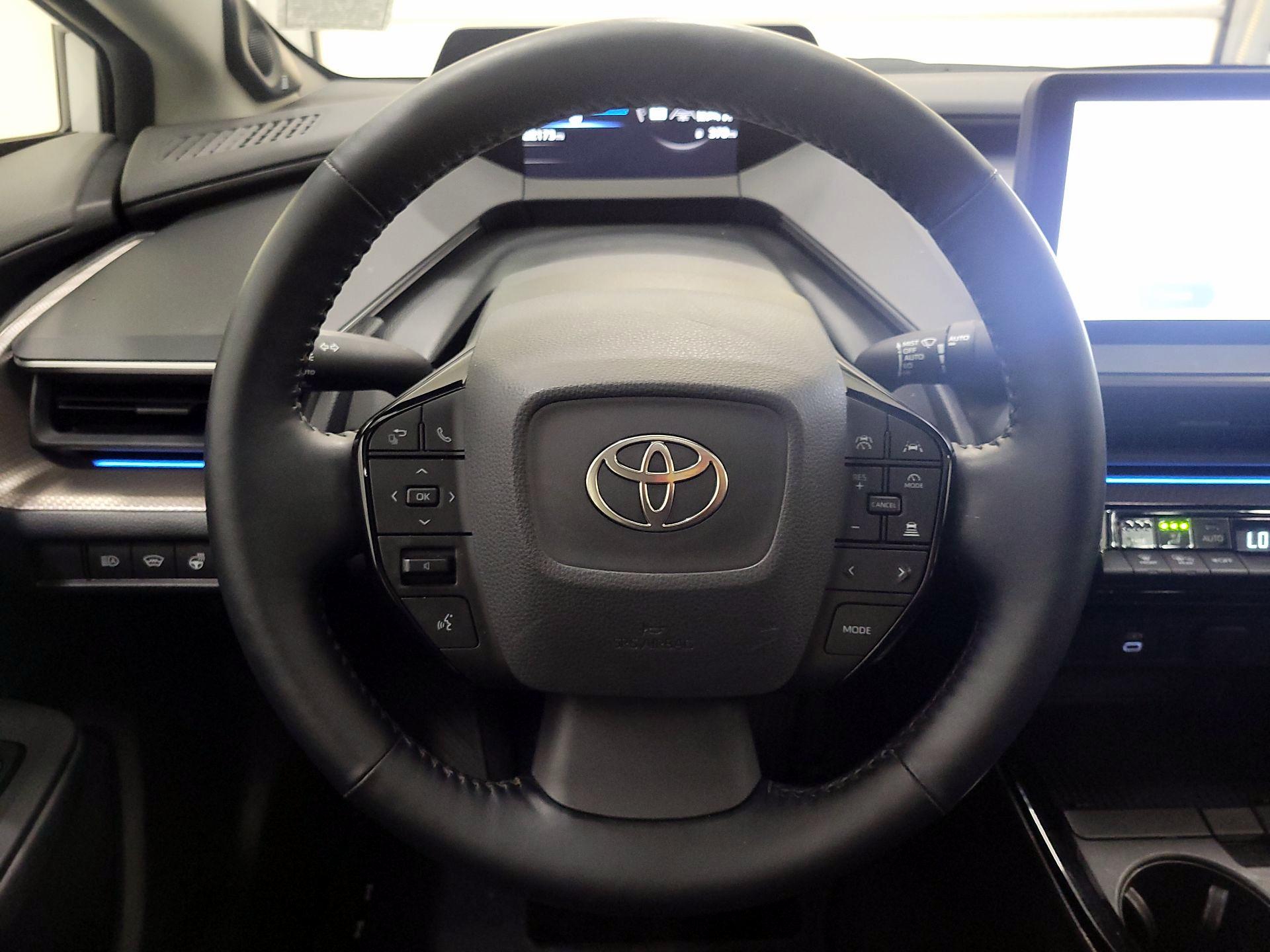 Thumbnail: 2024 Toyota Prius - 10