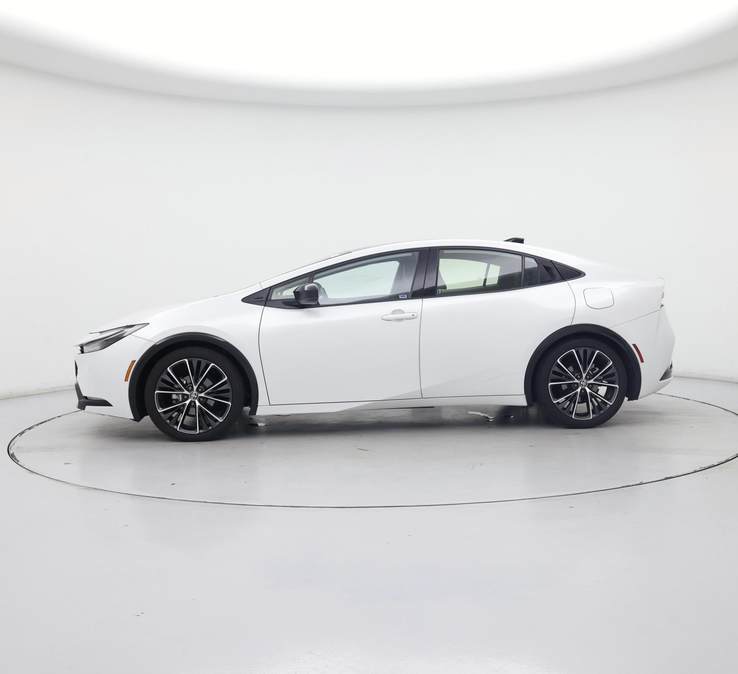 Thumbnail: 2024 Toyota Prius - 3
