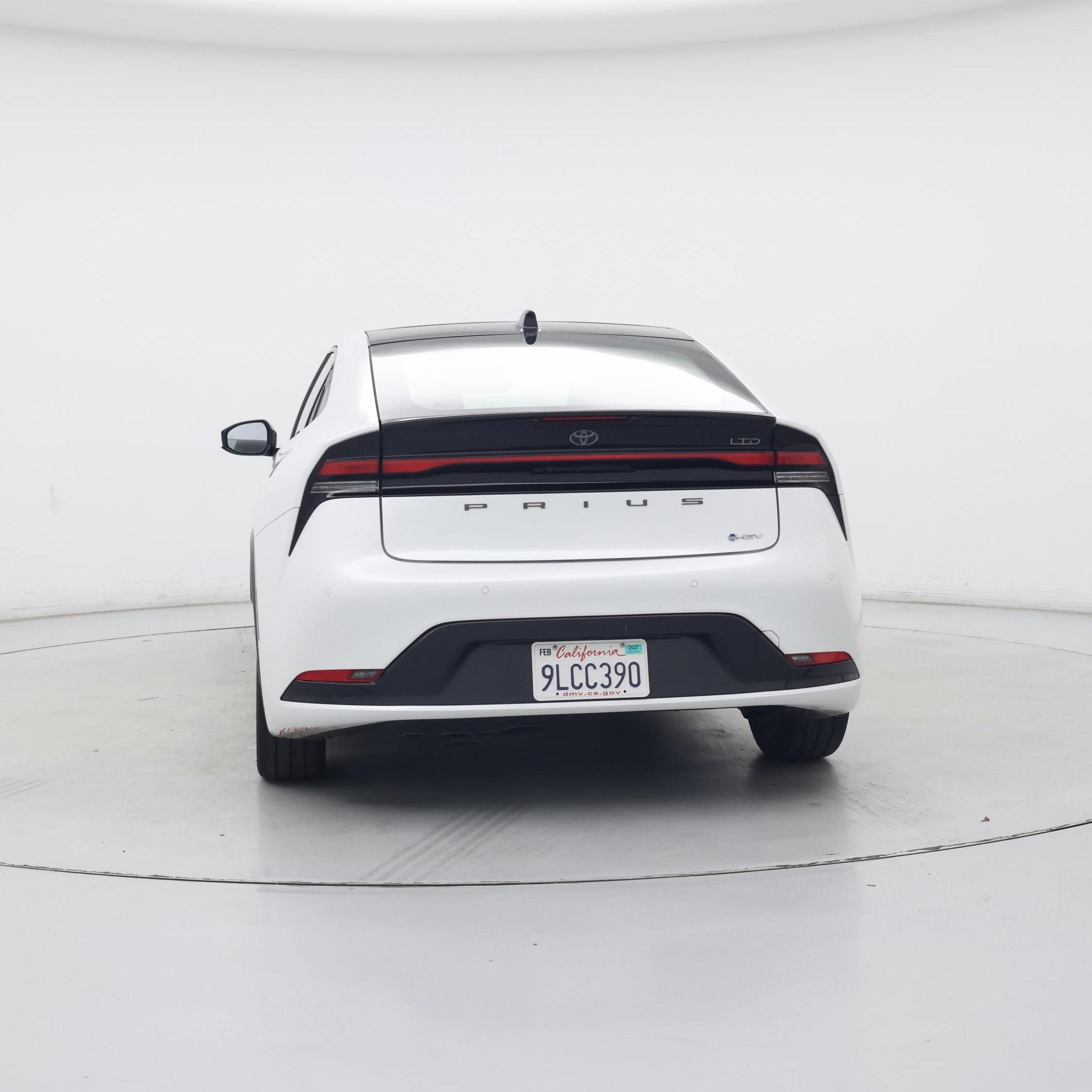 Thumbnail: 2024 Toyota Prius - 6