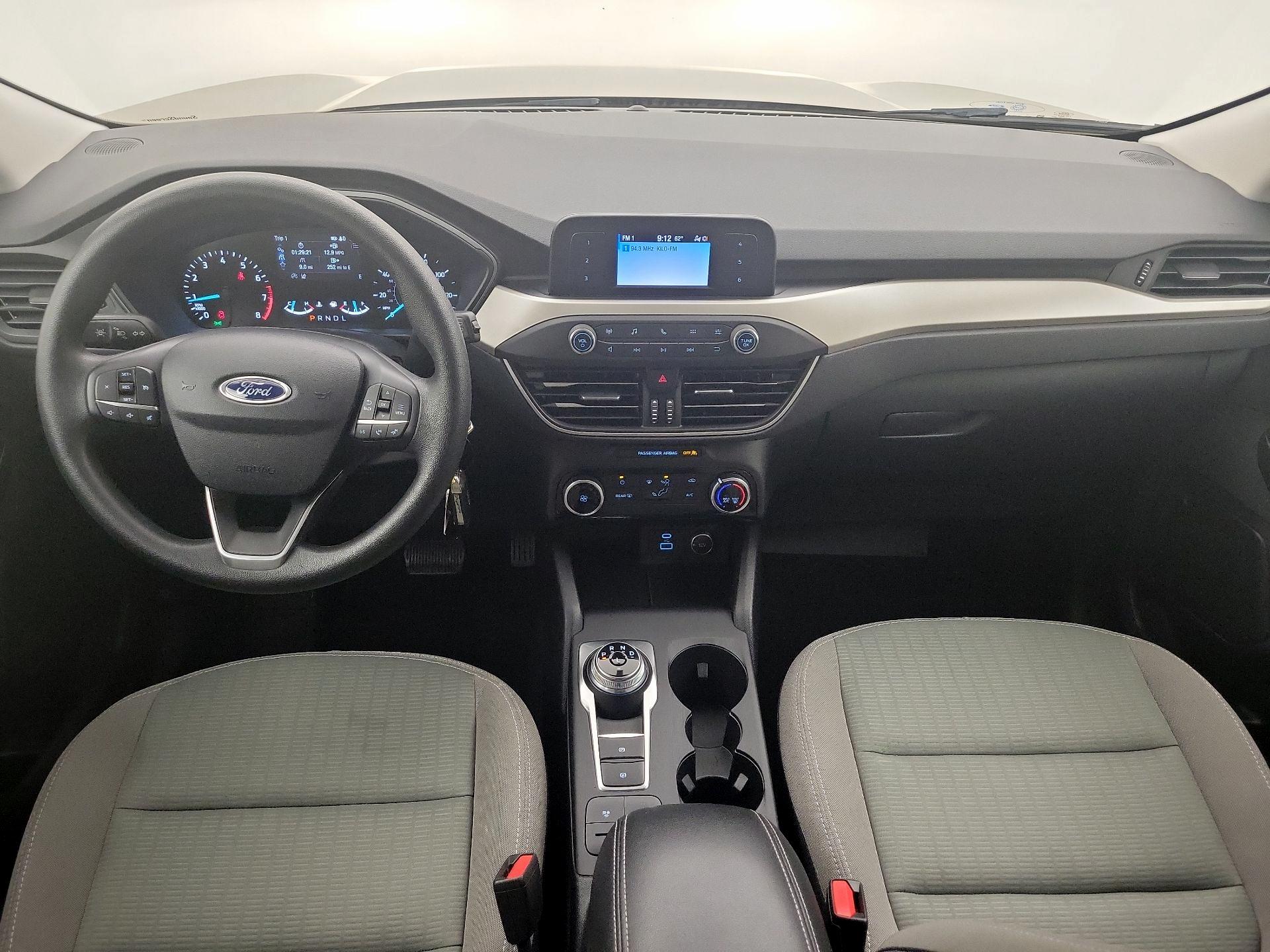 Thumbnail: 2021 Ford Escape - 9