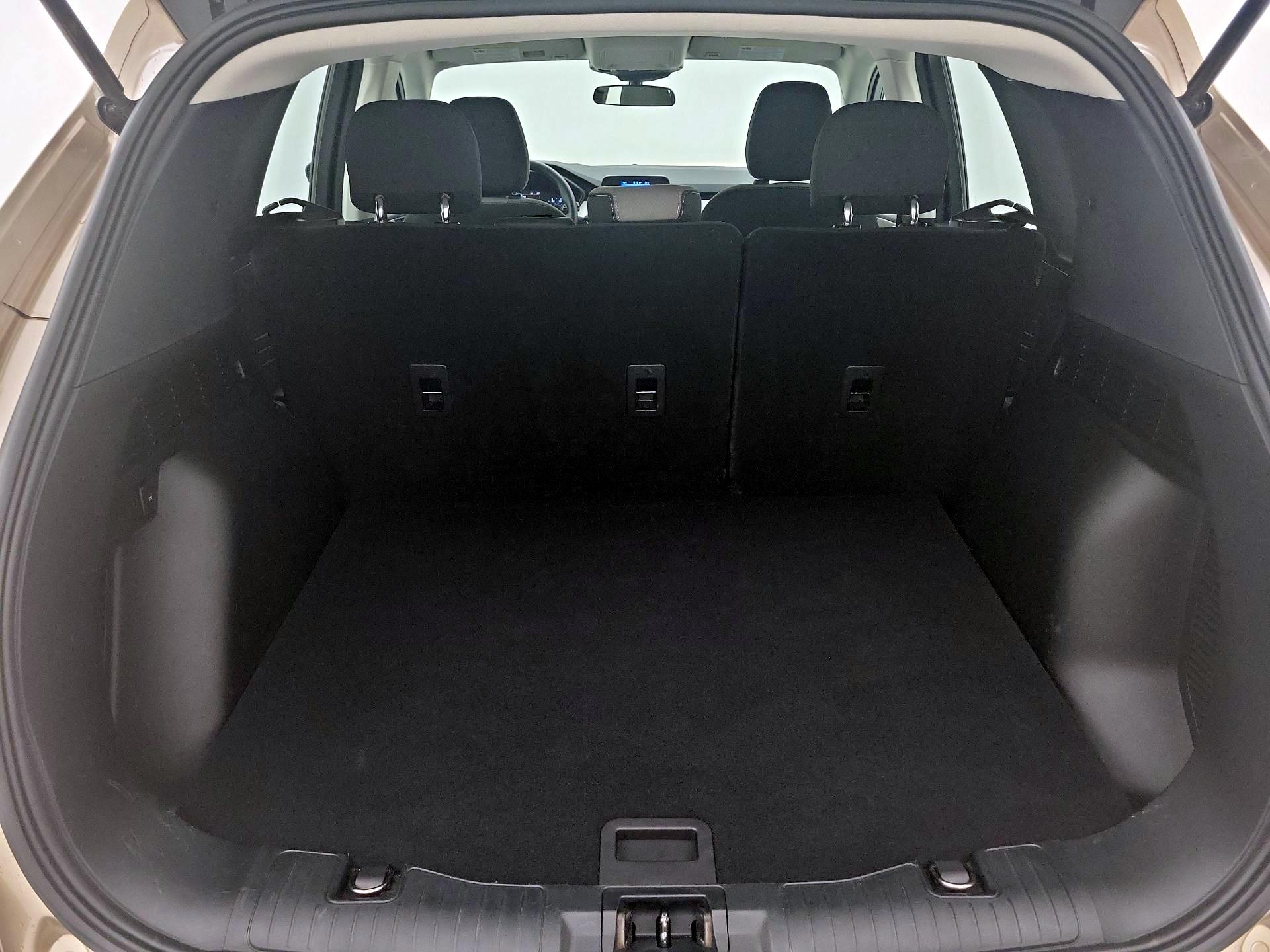 Thumbnail: 2021 Ford Escape - 20