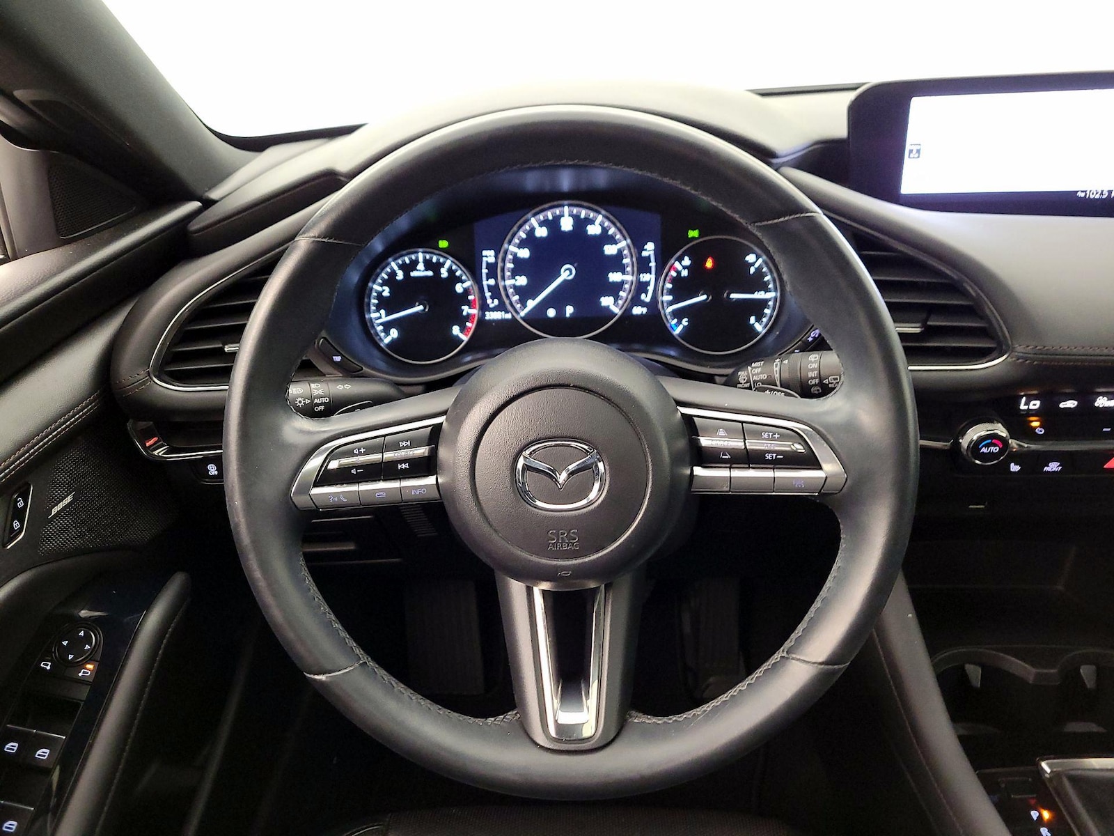 2021 Mazda Mazda3 Premium - Photo 11