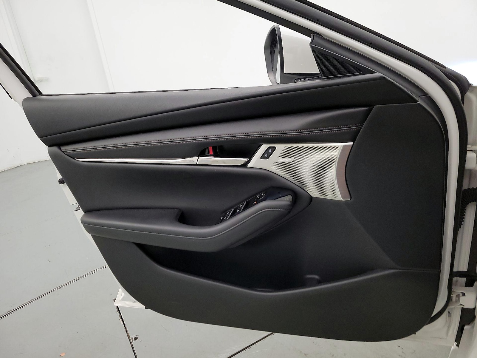 2021 Mazda Mazda3 Premium - Photo 13