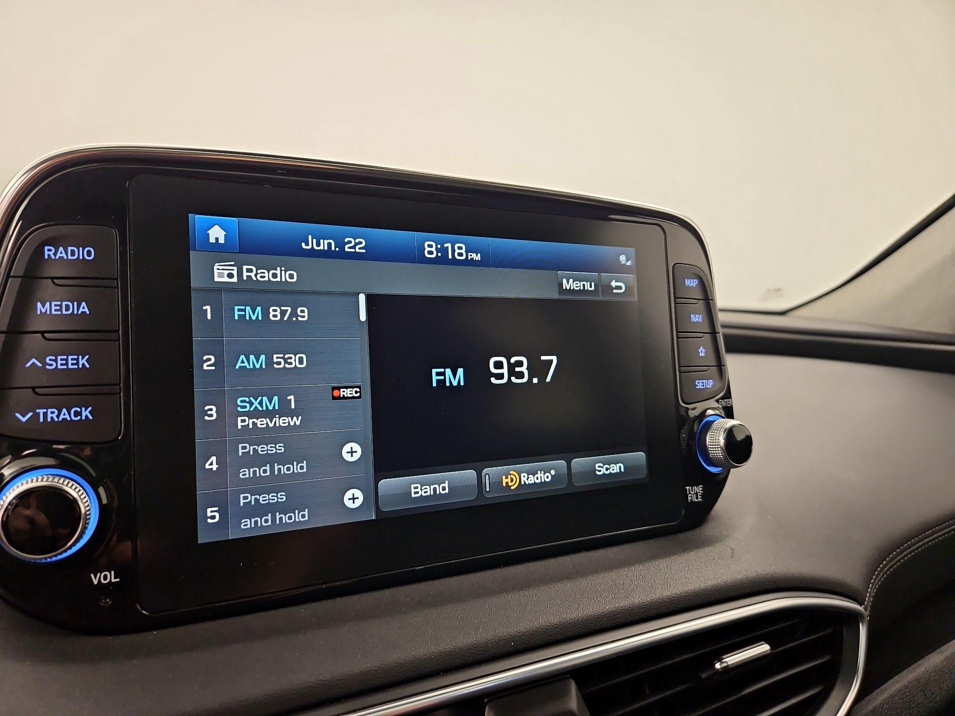 Thumbnail: 2020 Hyundai Santa Fe - 16