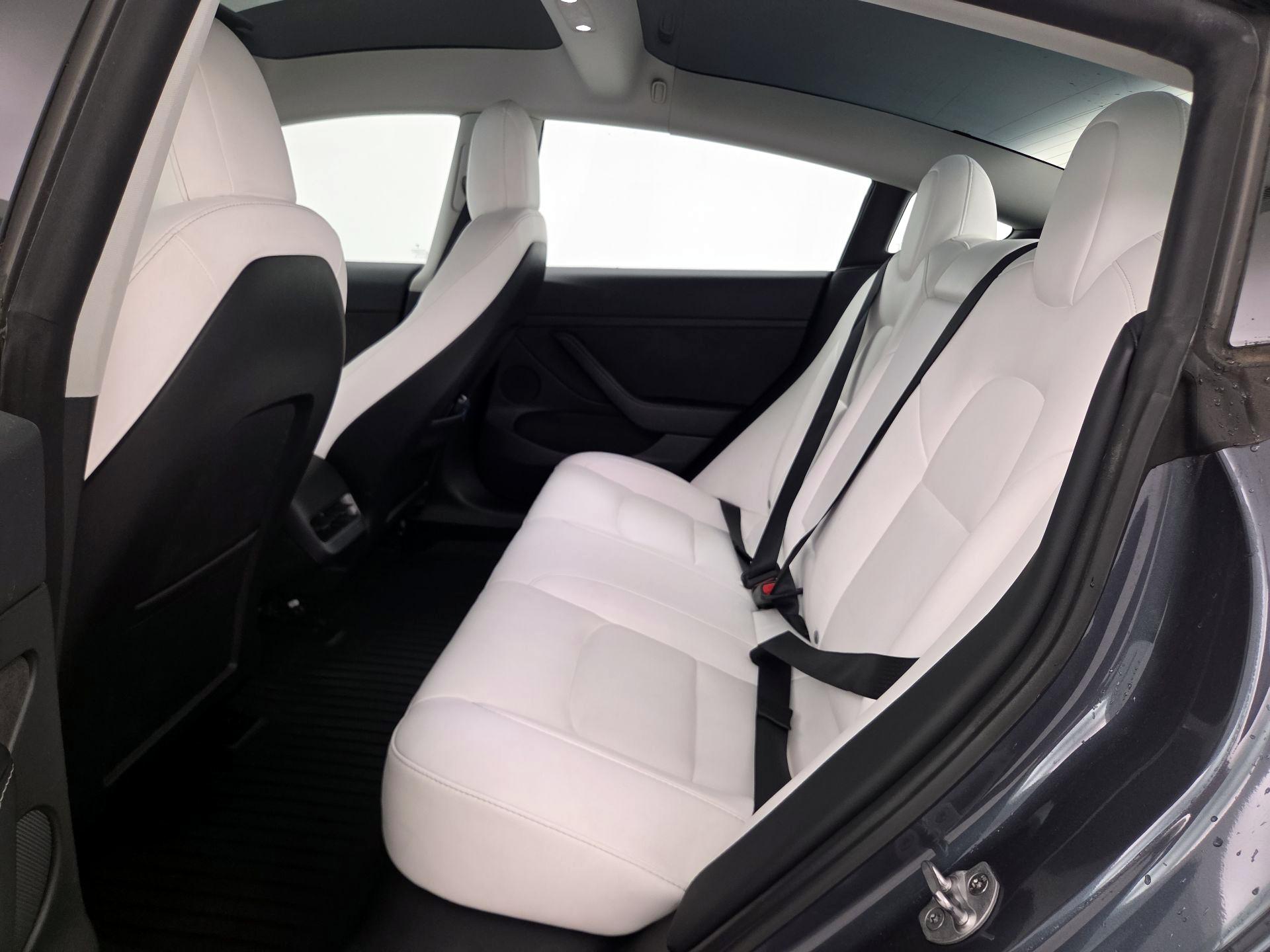 Thumbnail: 2023 Tesla Model 3 - 20