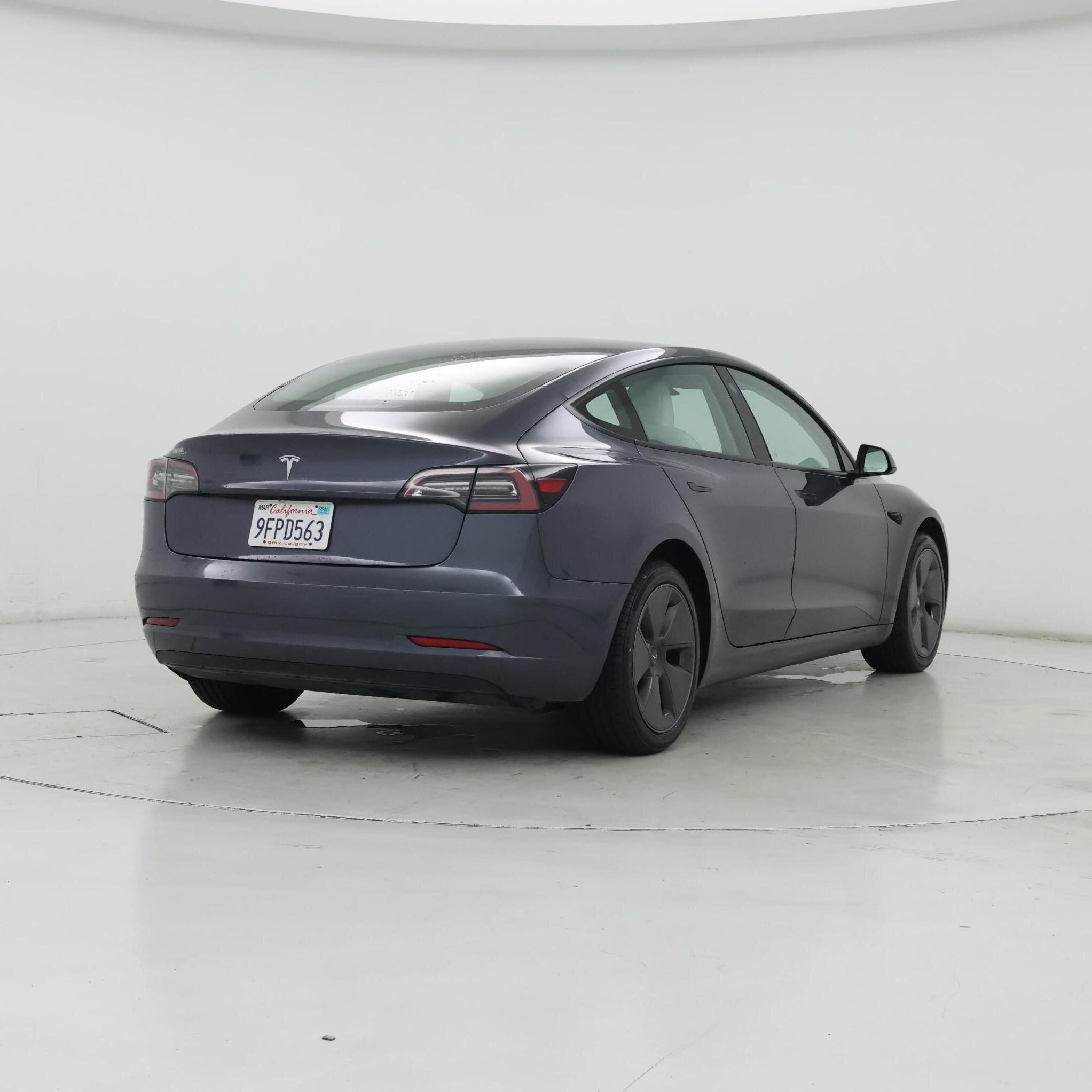 Thumbnail: 2023 Tesla Model 3 - 8
