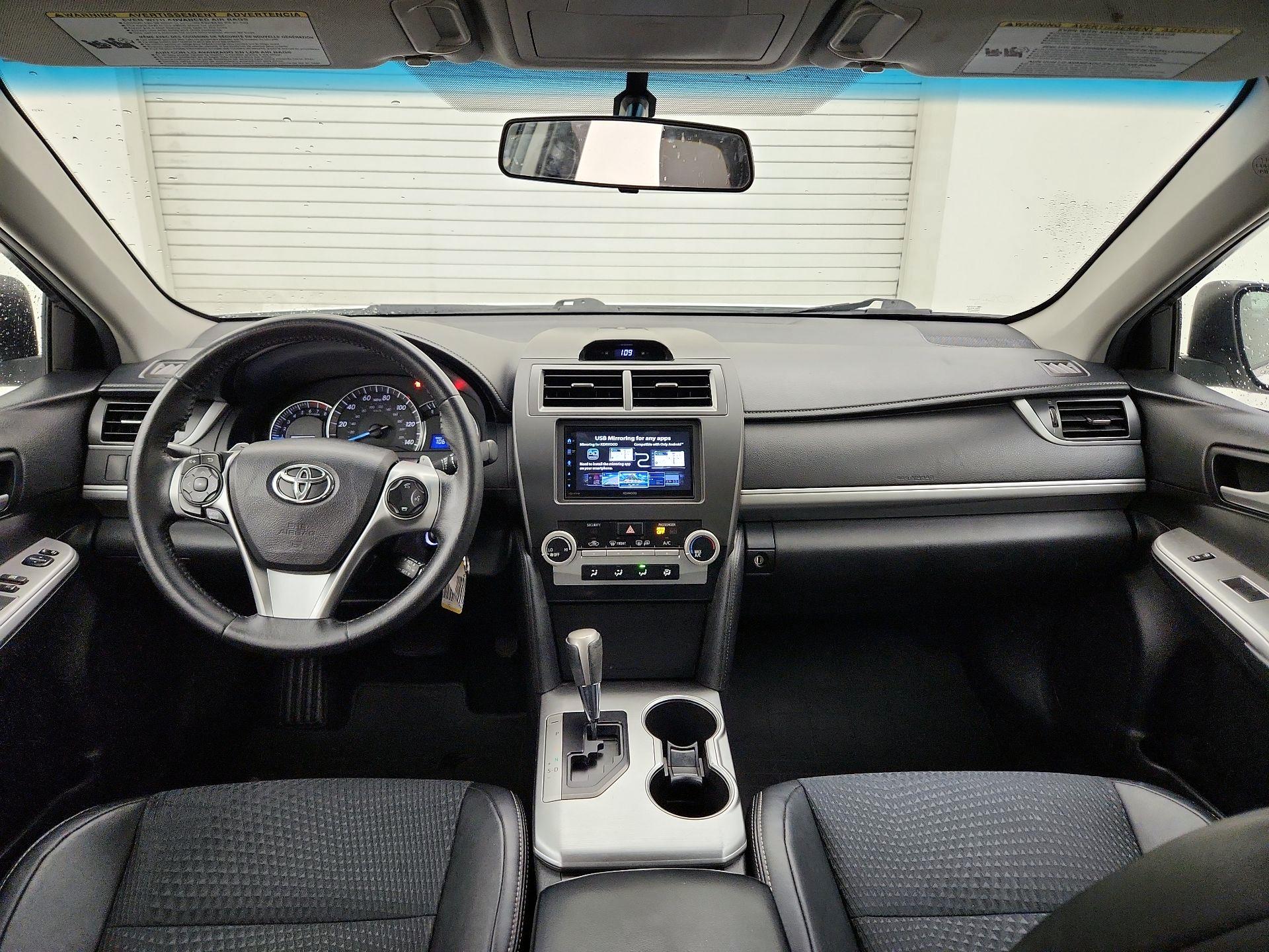 Thumbnail: 2014 Toyota Camry - 9