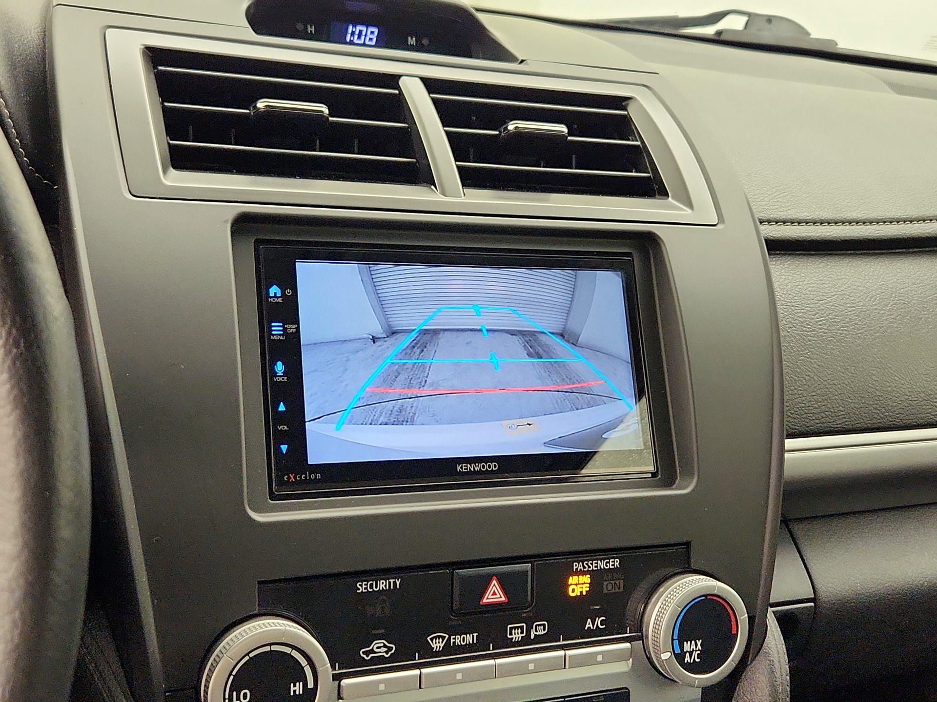 Thumbnail: 2014 Toyota Camry - 14