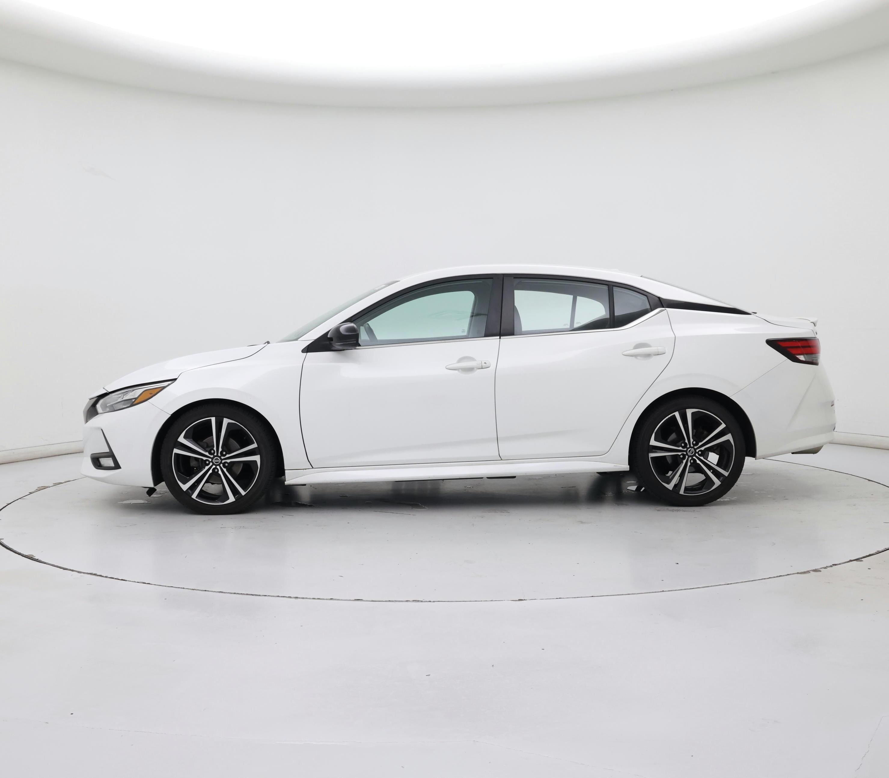 Thumbnail: 2020 Nissan Sentra - 3