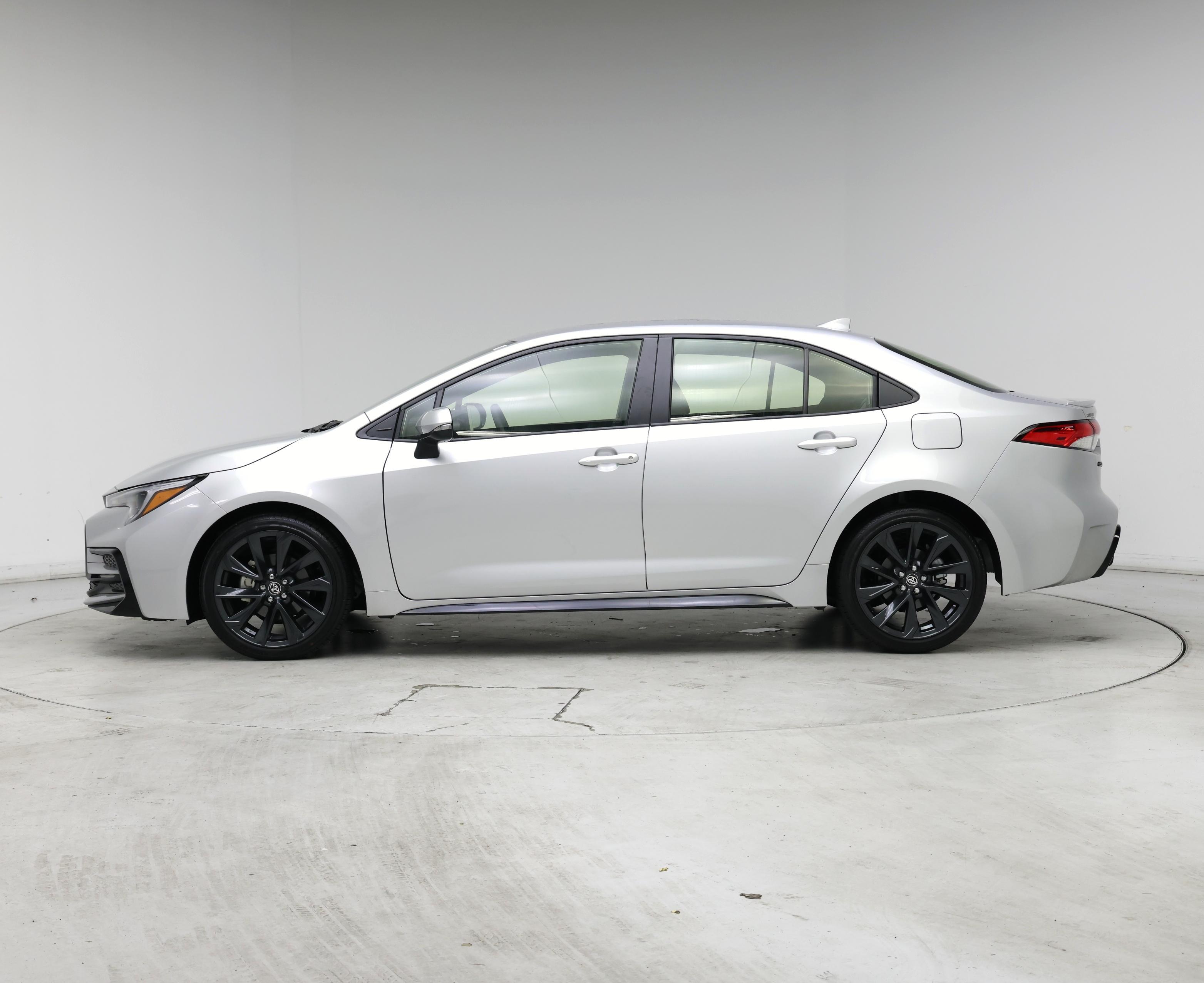 Thumbnail: 2025 Toyota Corolla - 3