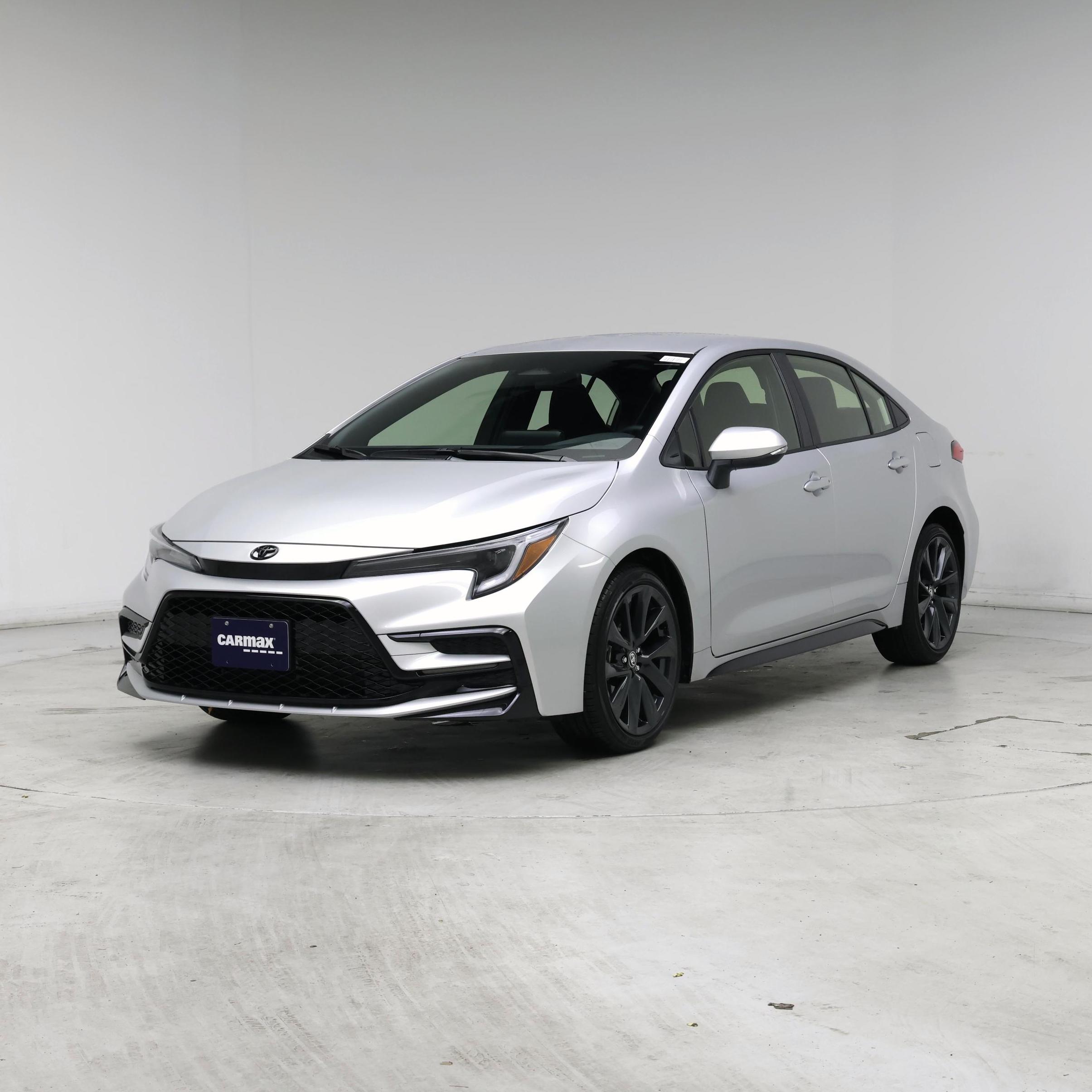 Thumbnail: 2025 Toyota Corolla - 4