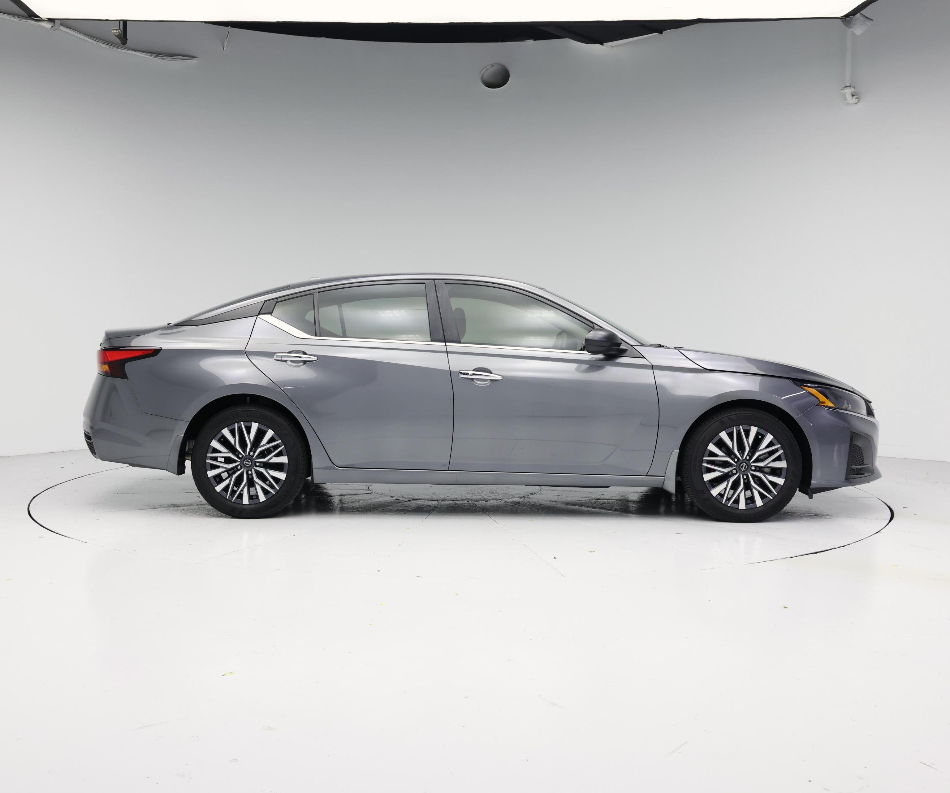 Thumbnail: 2024 Nissan Altima - 7