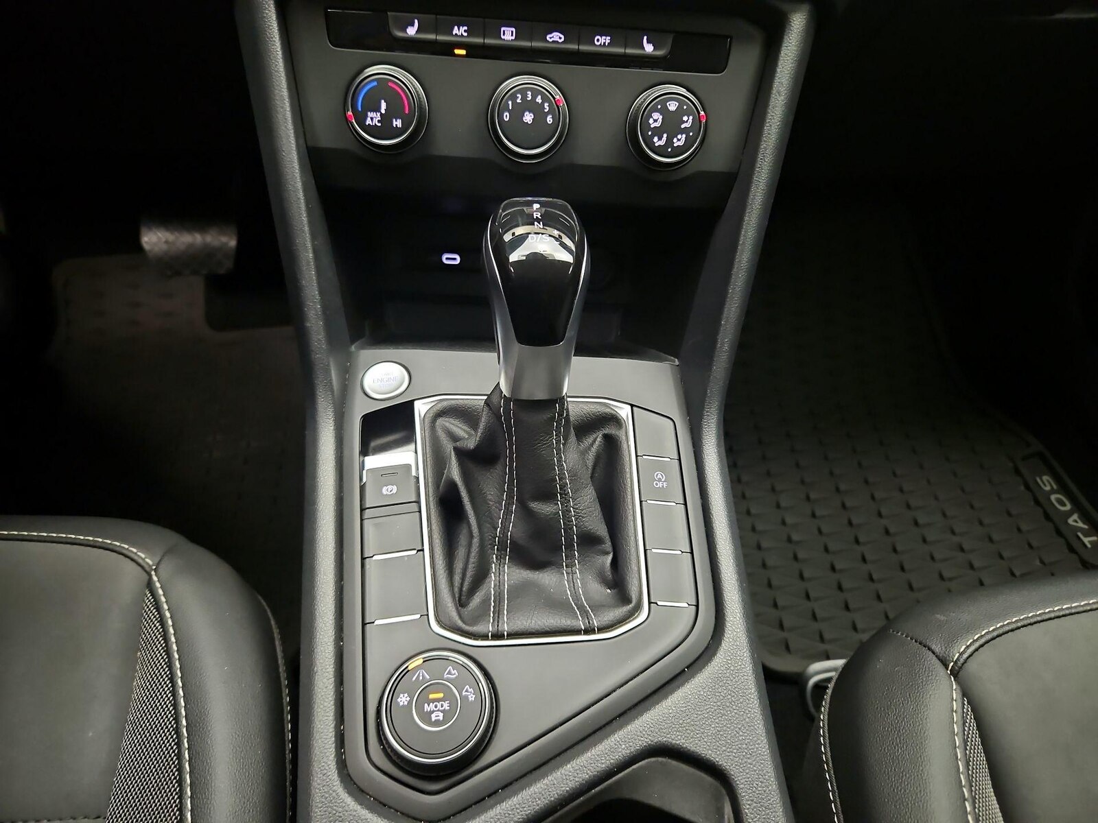 2022 Volkswagen Taos SE - Photo 17