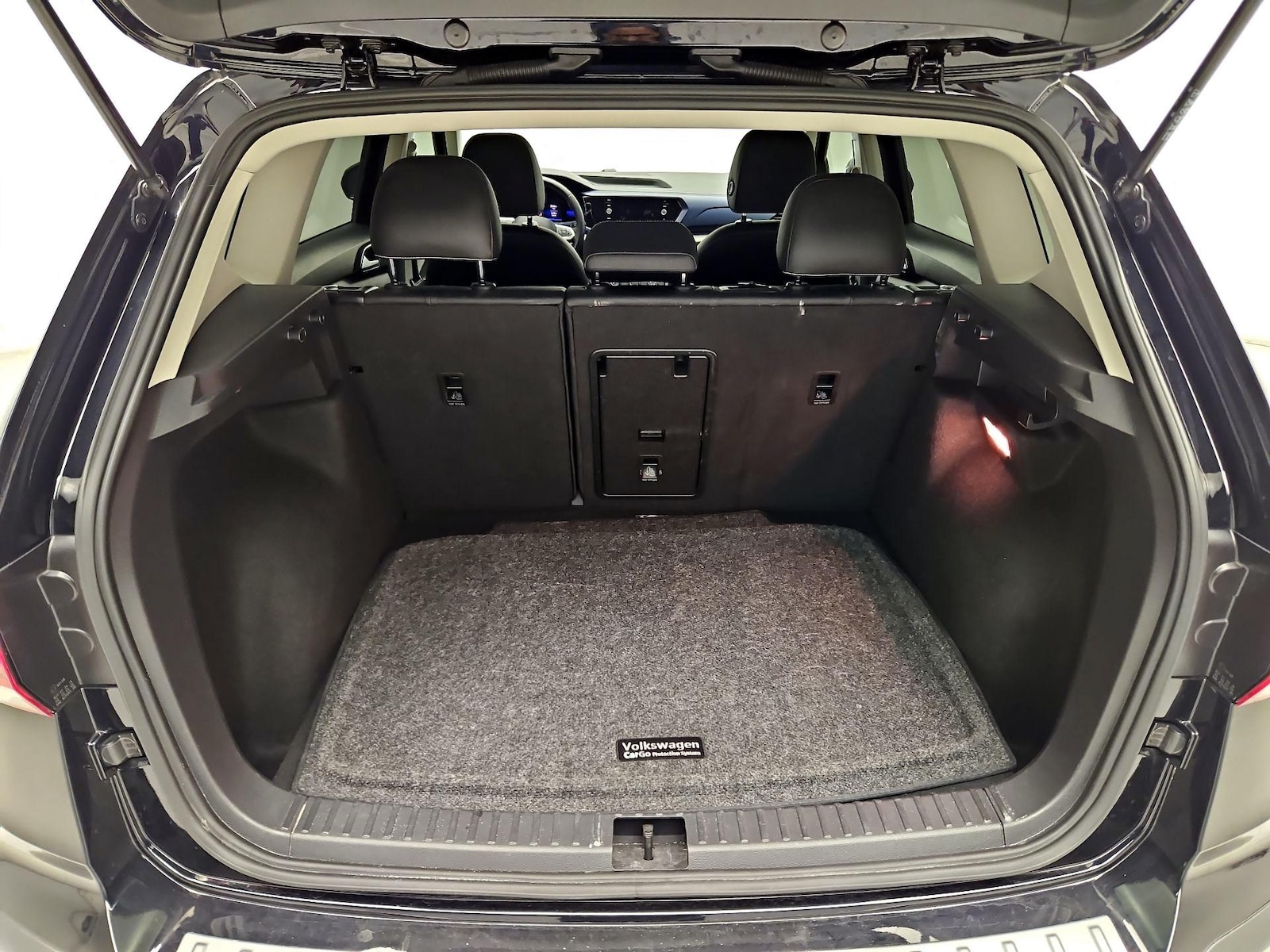 2022 Volkswagen Taos SE - Photo 19