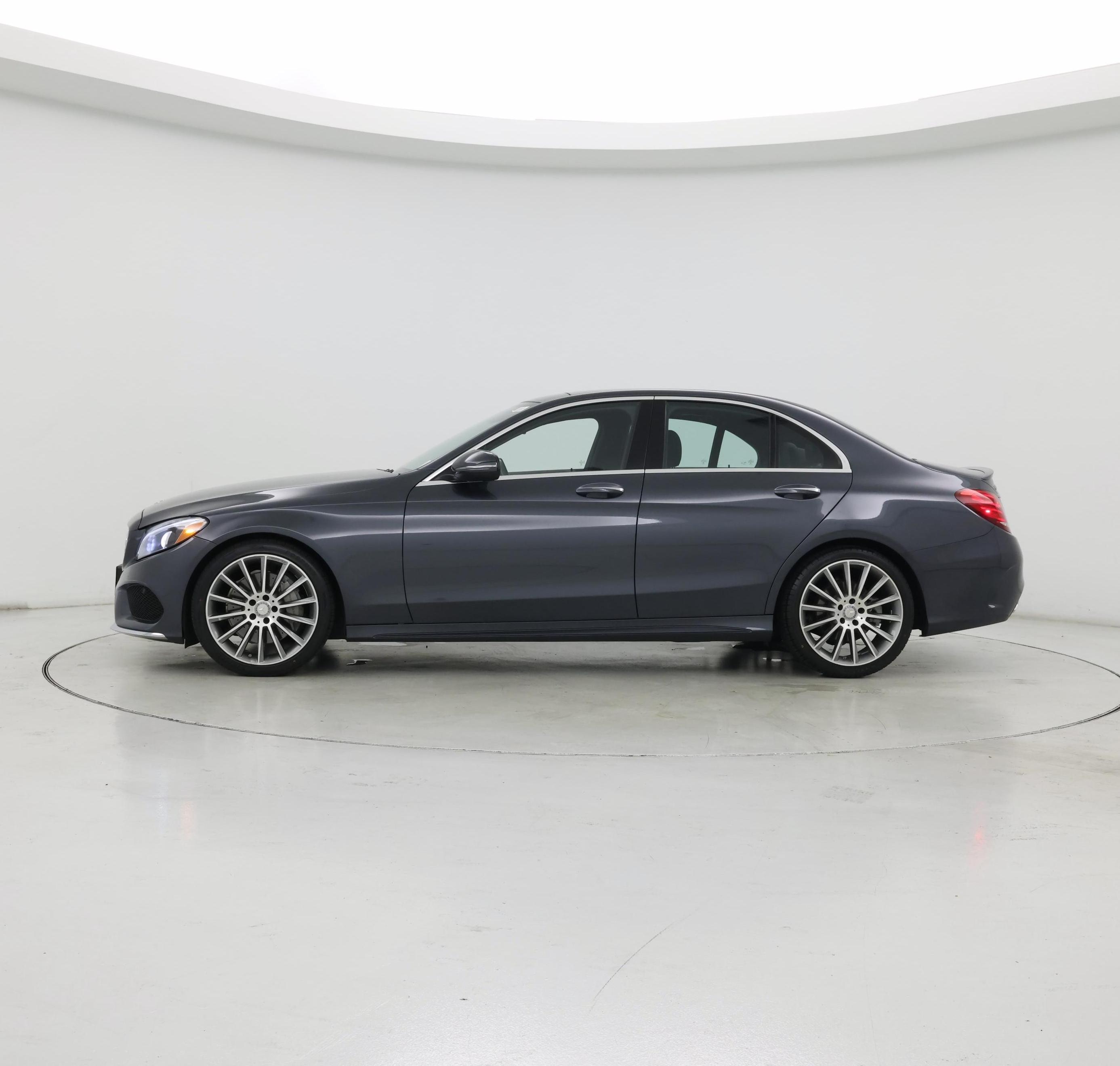 Thumbnail: 2016 Mercedes-Benz C-Class - 3