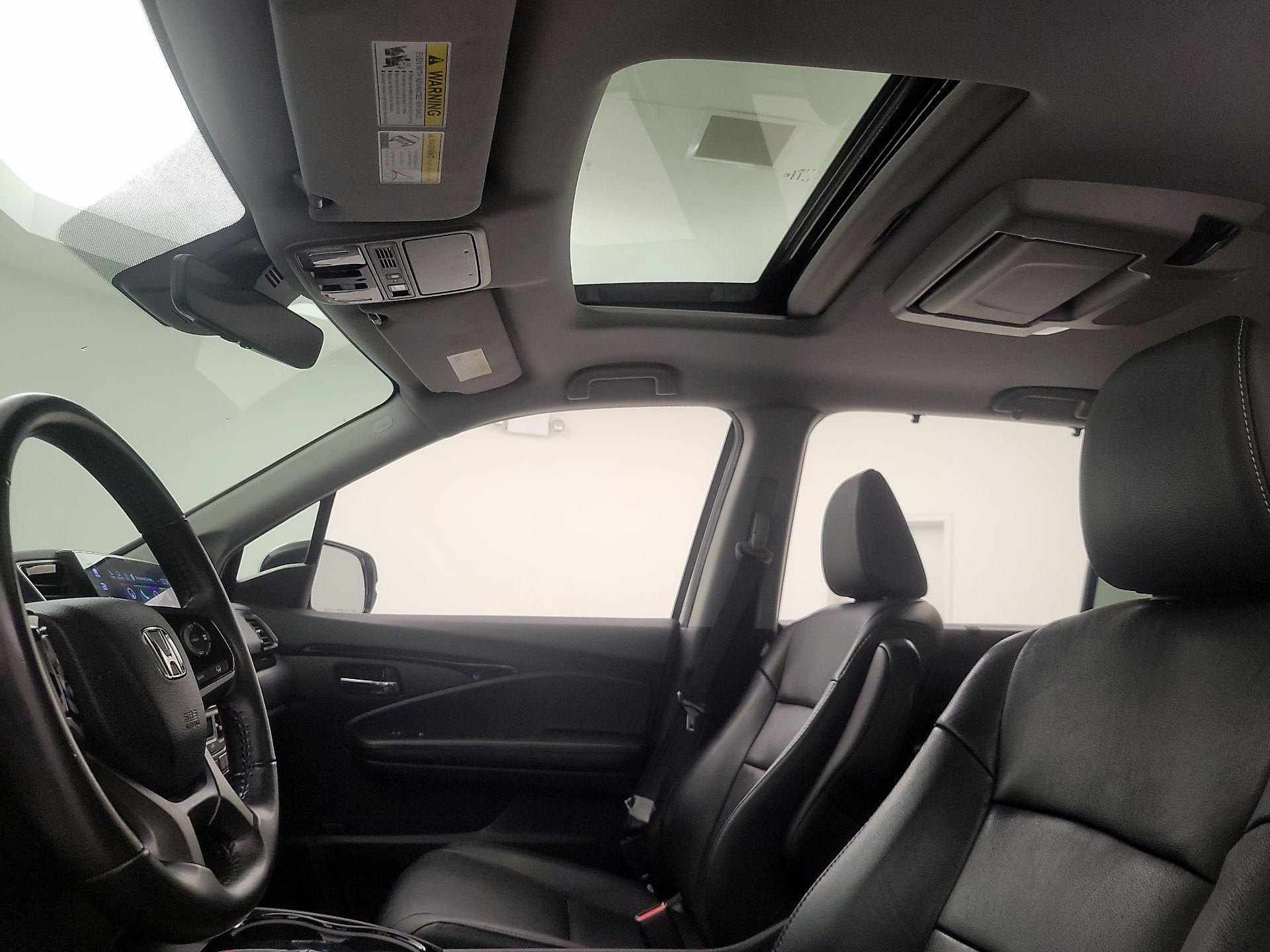 Thumbnail: 2020 Honda Pilot - 20