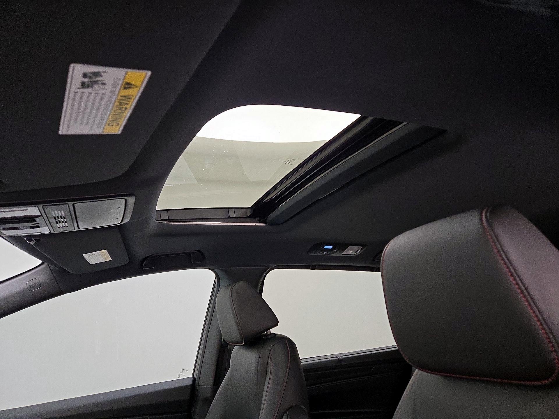 Thumbnail: 2023 Honda Odyssey - 19