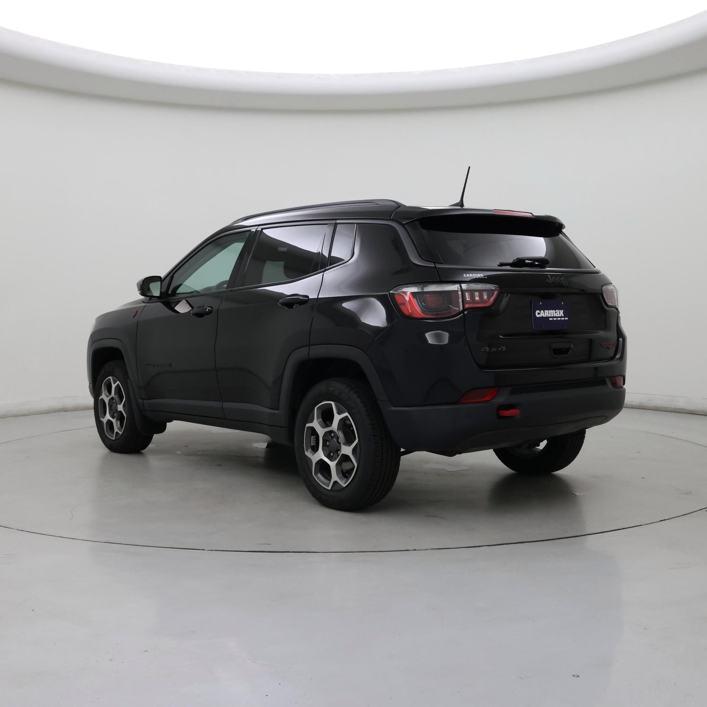 Thumbnail: 2022 Jeep Compass - 2
