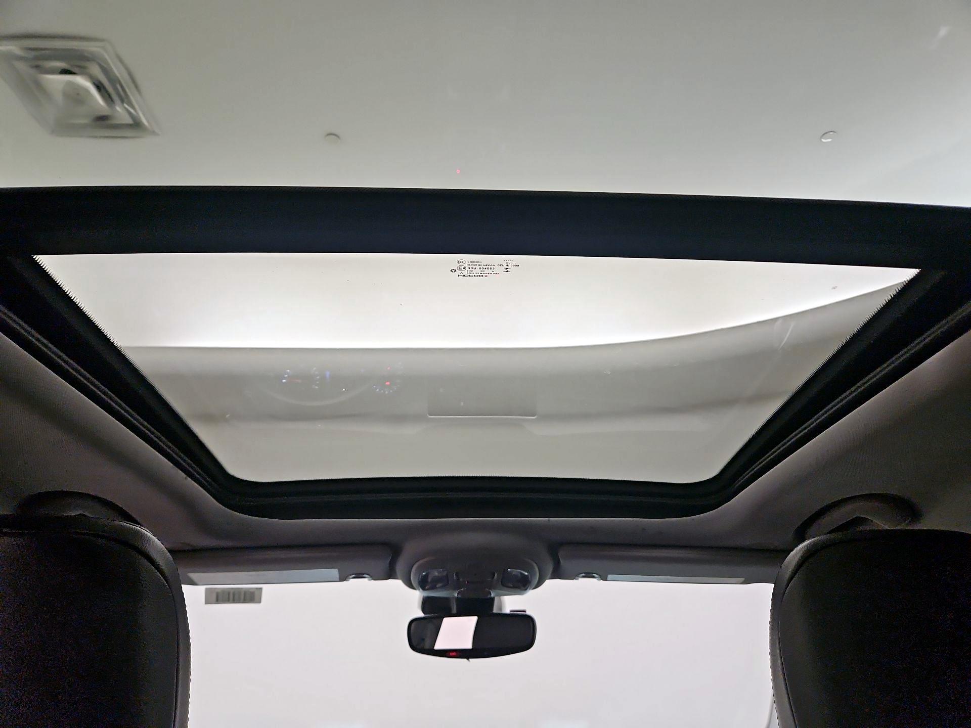 Thumbnail: 2022 Jeep Compass - 19