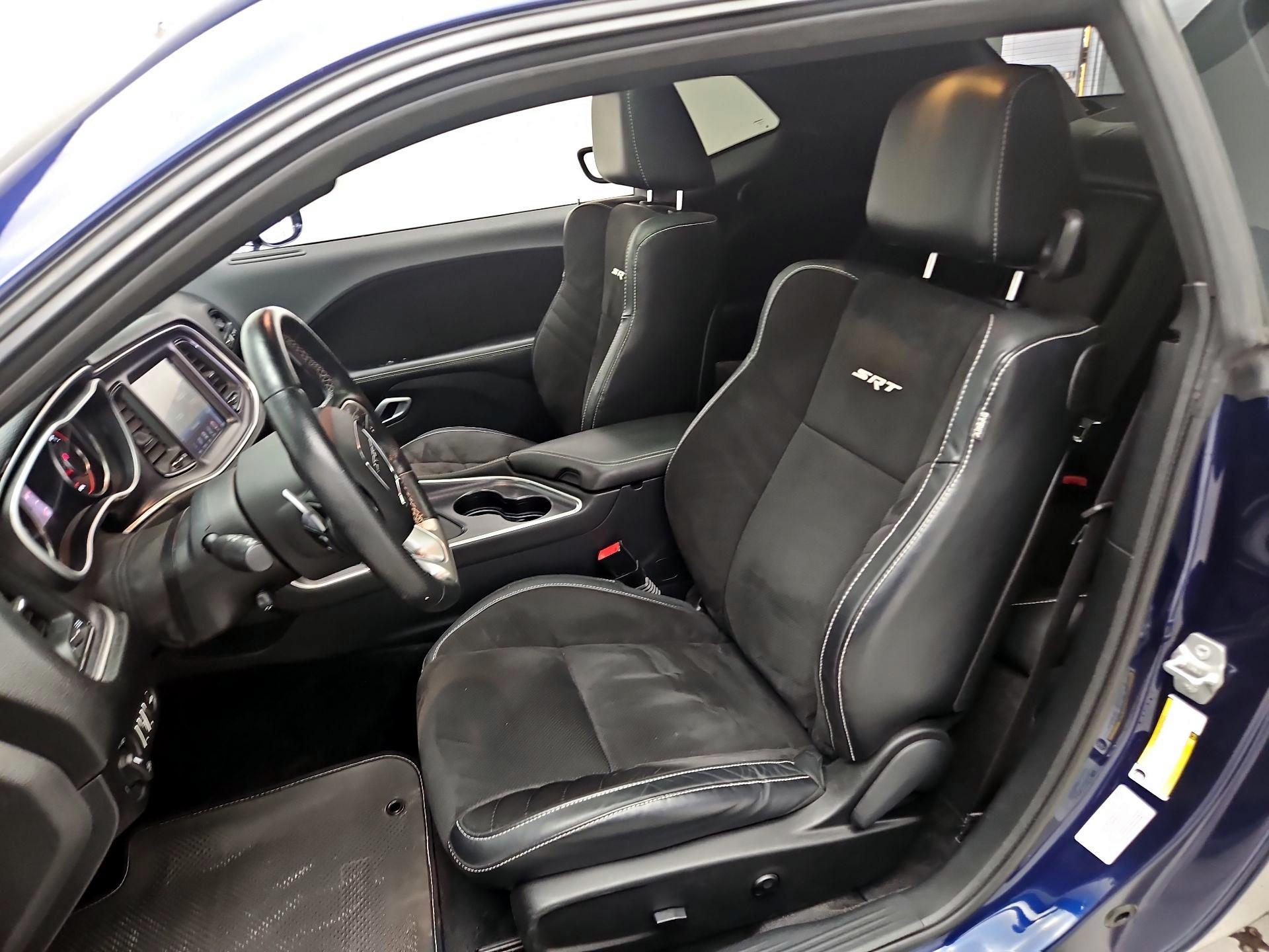 Thumbnail: 2015 Dodge Challenger - 11