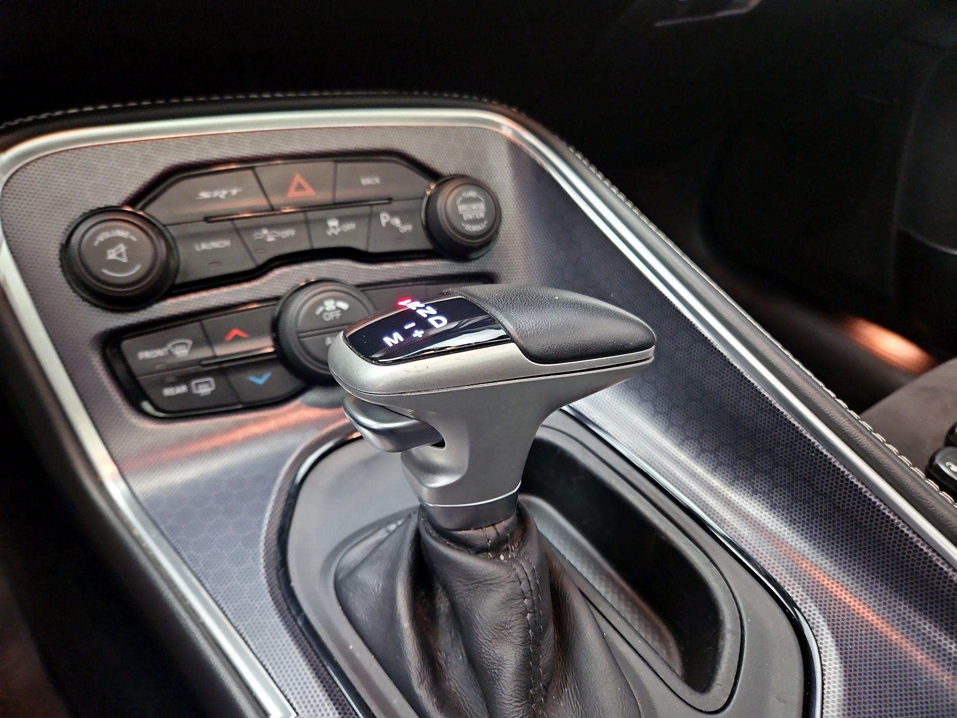 Thumbnail: 2015 Dodge Challenger - 18