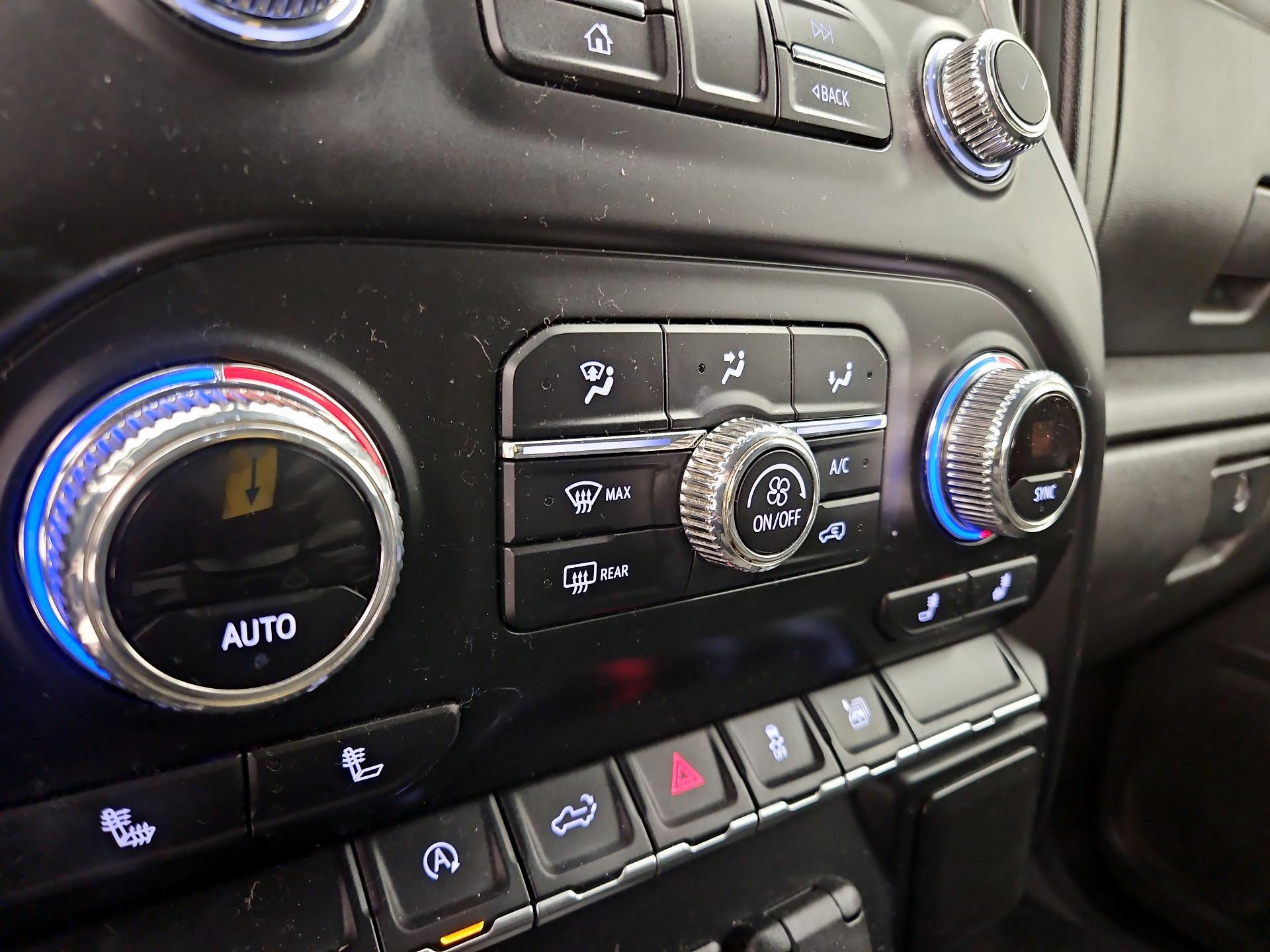 Thumbnail: 2021 GMC Sierra 1500 - 16