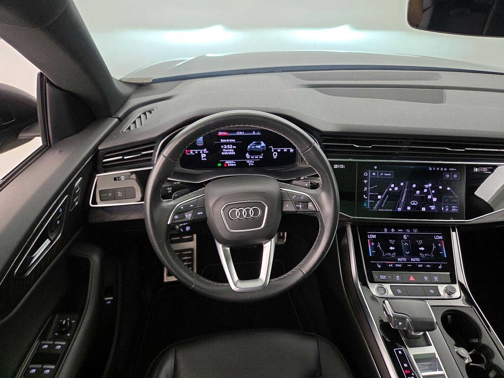 Thumbnail: 2021 Audi Q8 - 10
