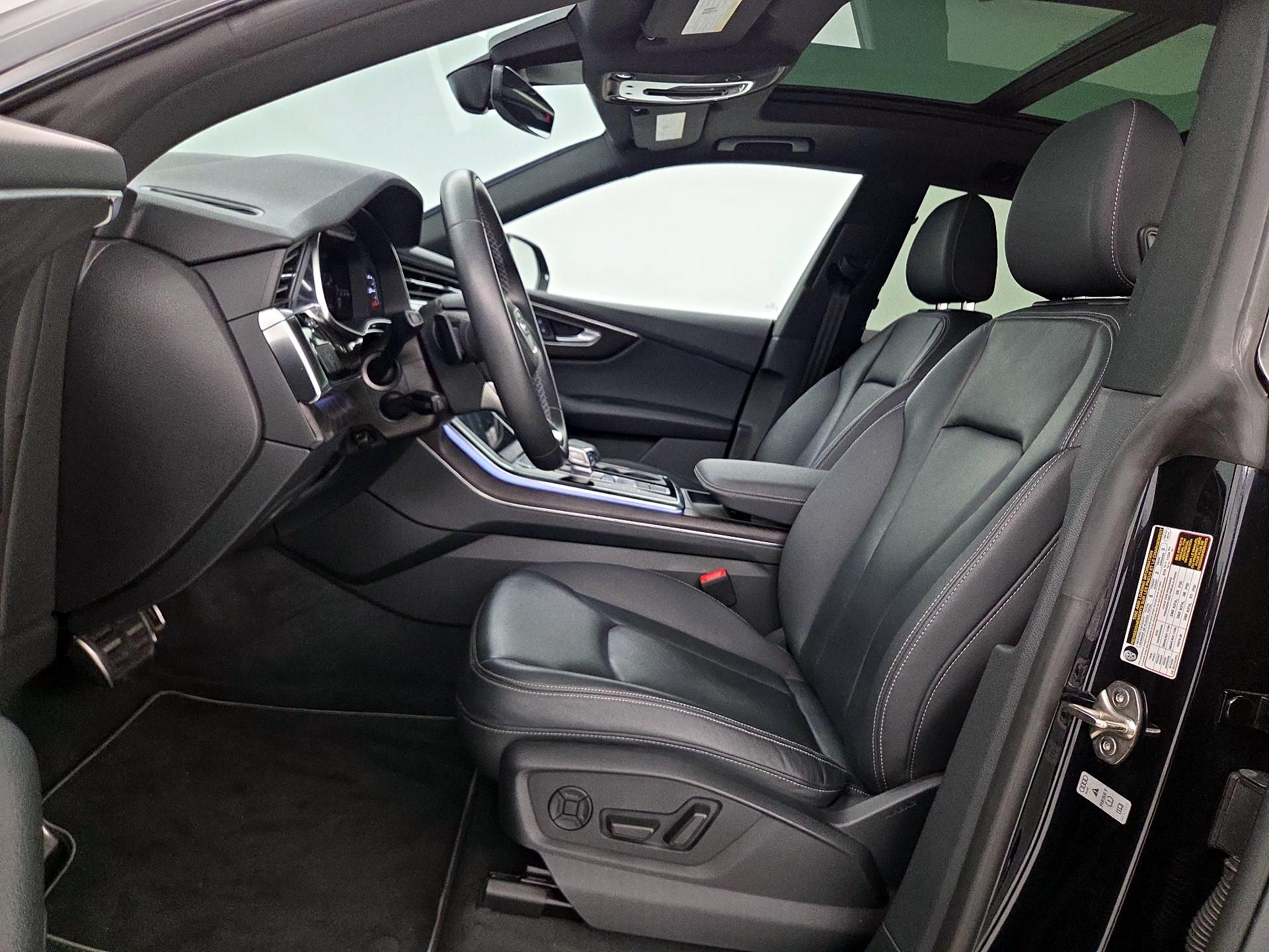 Thumbnail: 2021 Audi Q8 - 11
